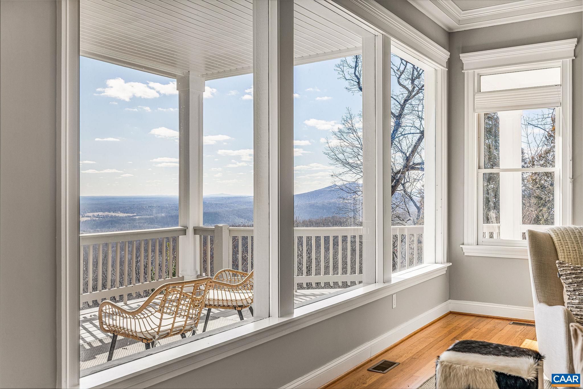 2556 SUMMIT RIDGE TRL