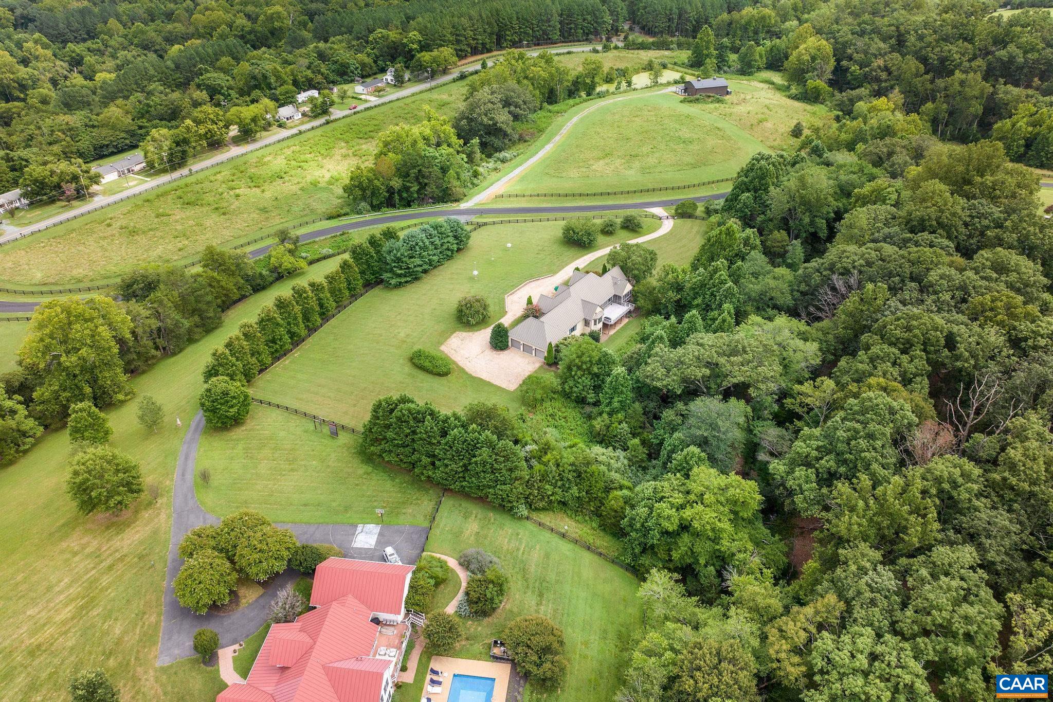 2940 MILTON VILLAGE LN