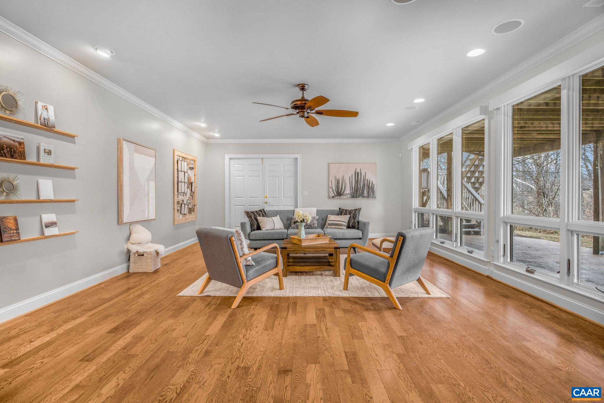 2940 MILTON VILLAGE LN