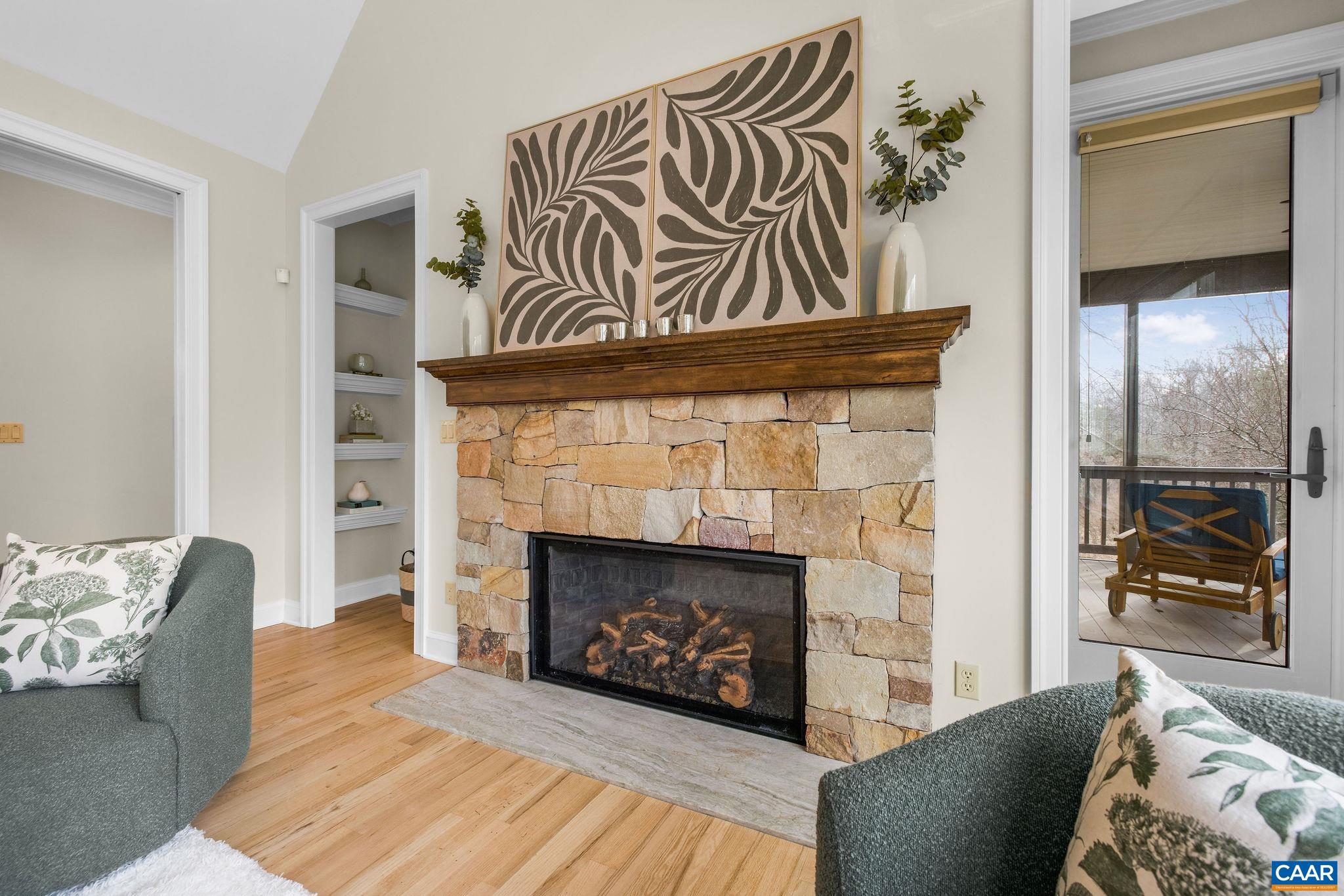 2940 MILTON VILLAGE LN