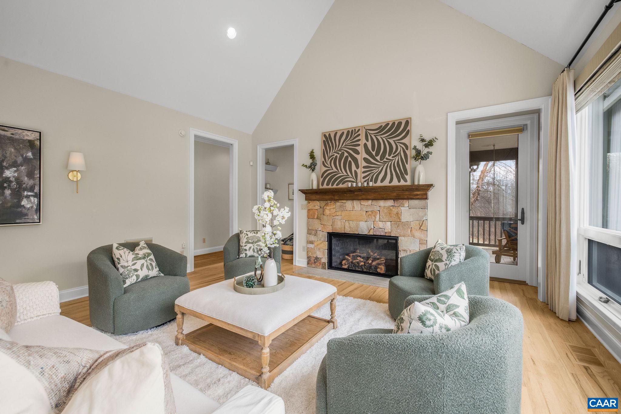 2940 MILTON VILLAGE LN