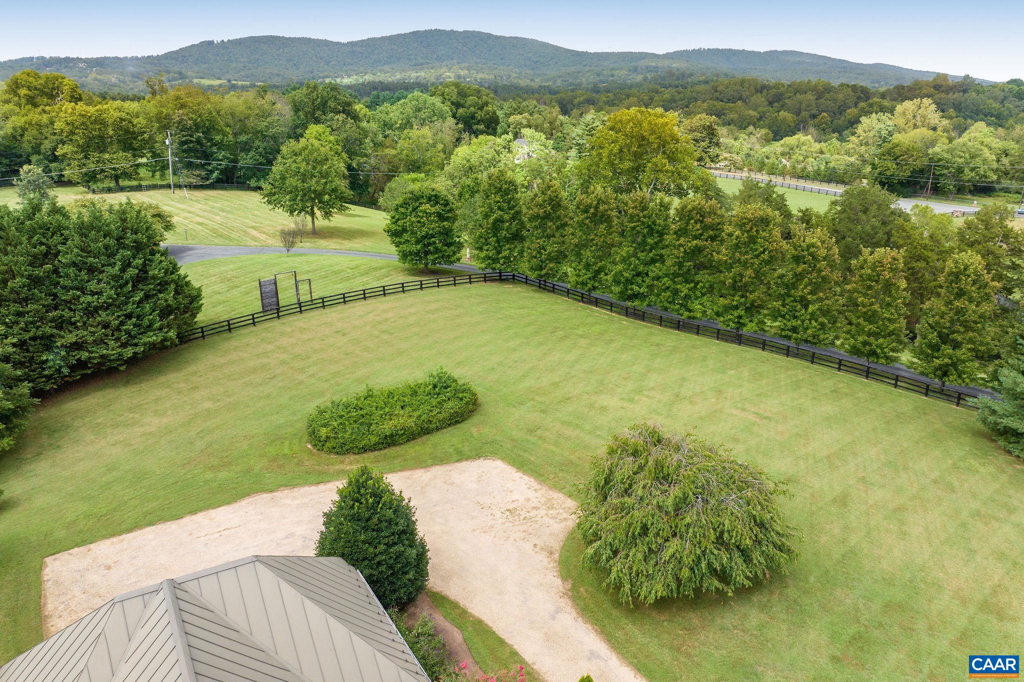 2940 MILTON VILLAGE LN