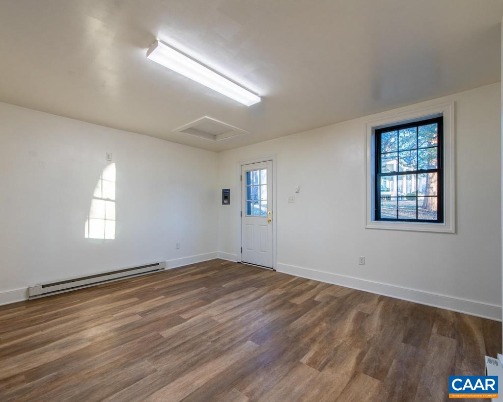 145 AMPTHILL RD