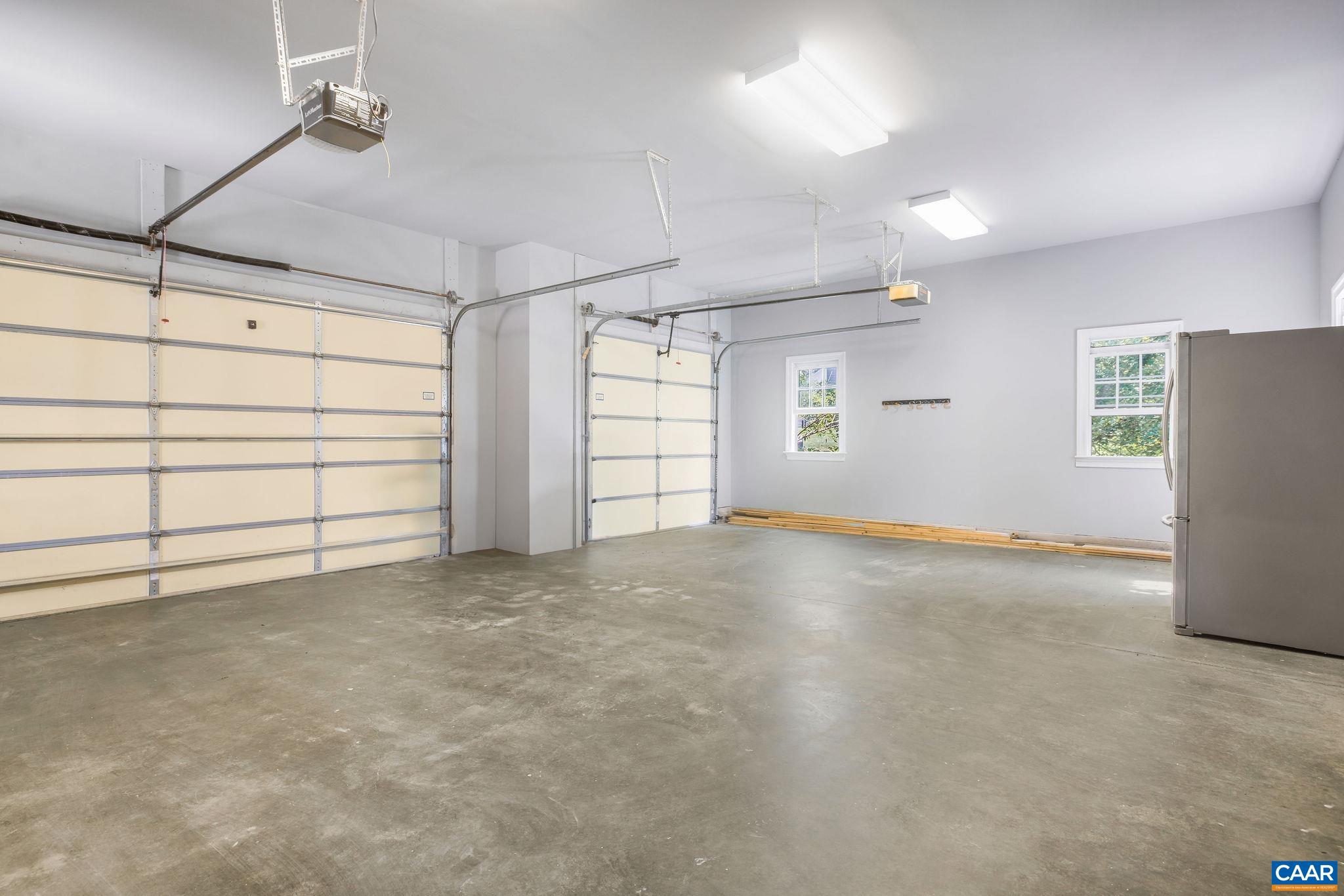 2420 PENDOWER LN