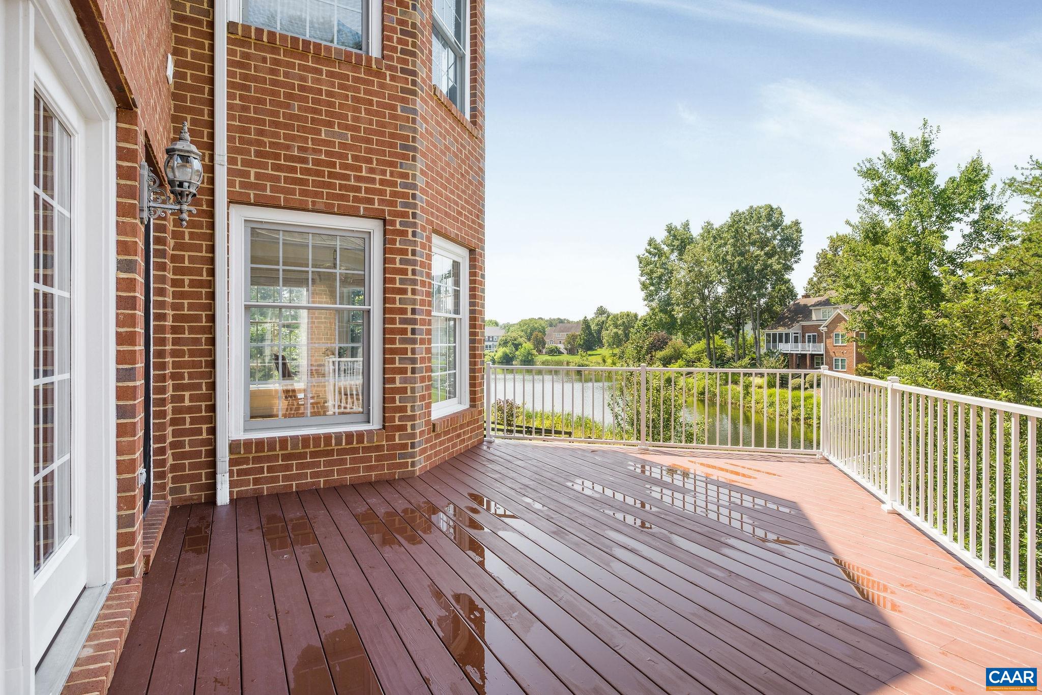 2420 PENDOWER LN