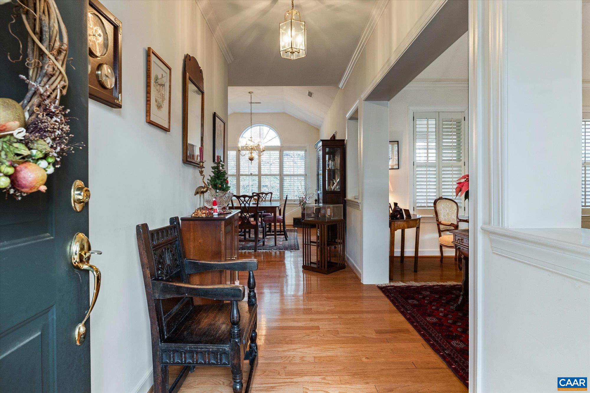 1116 MARION DR