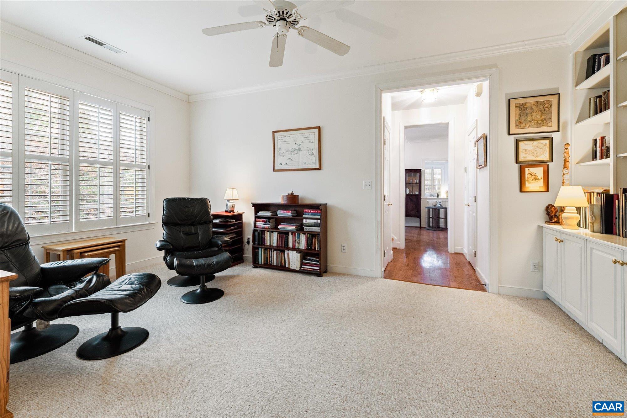 1116 MARION DR