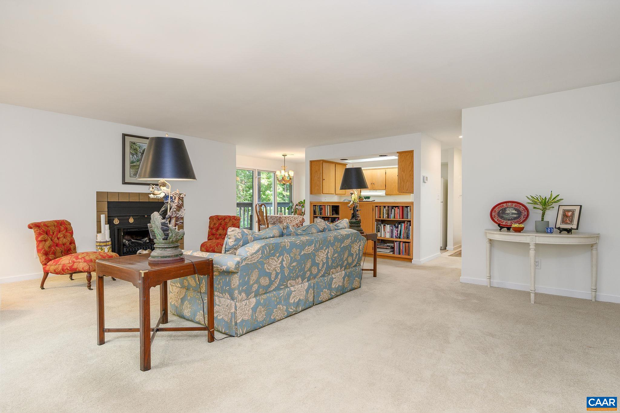 207 NW 2ND ST Unit: D