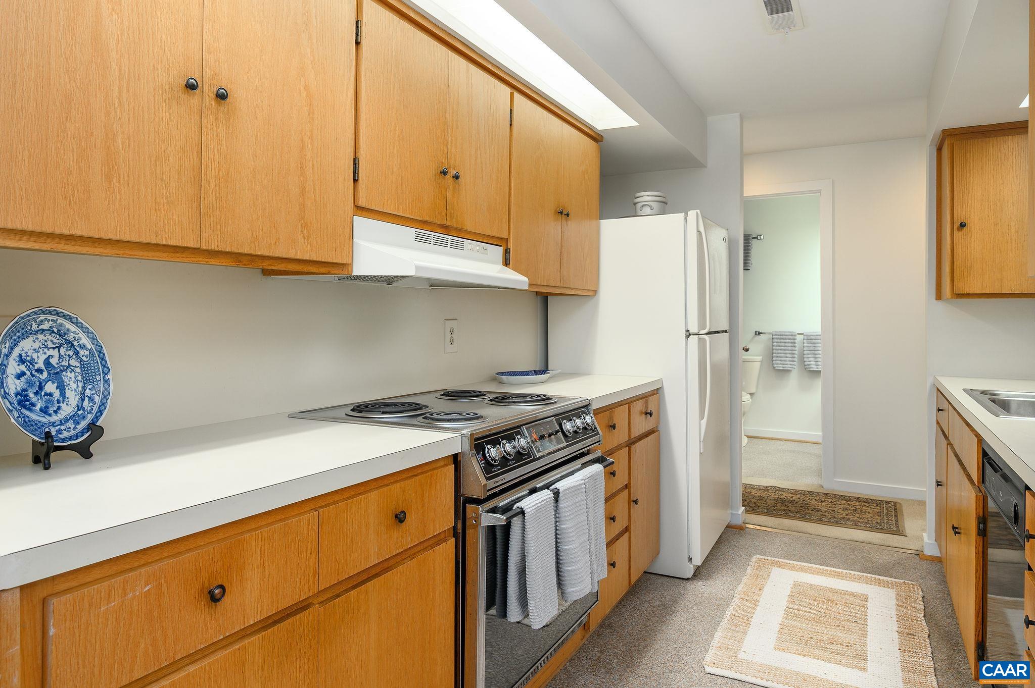207 NW 2ND ST Unit: D