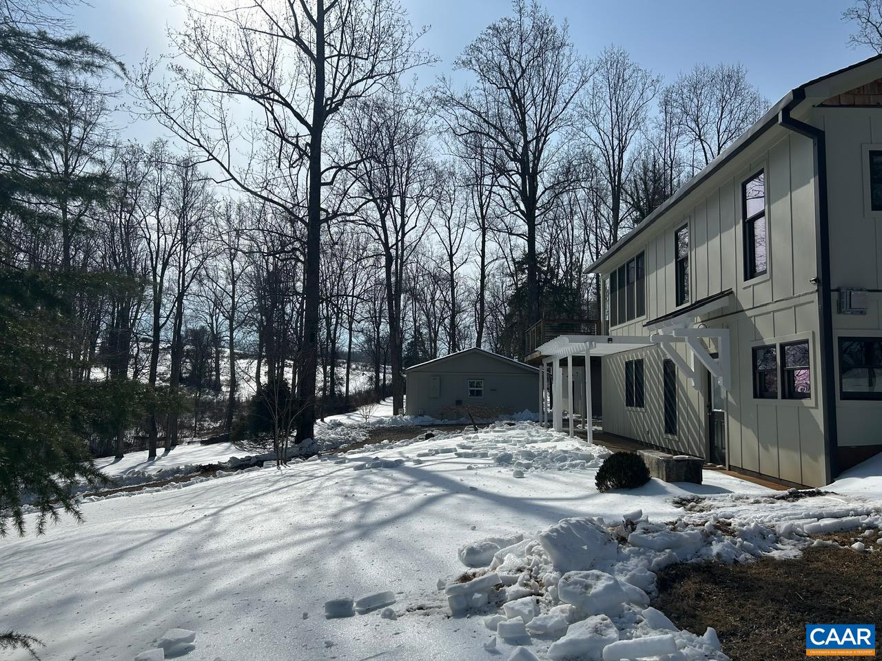 652 IVY HL