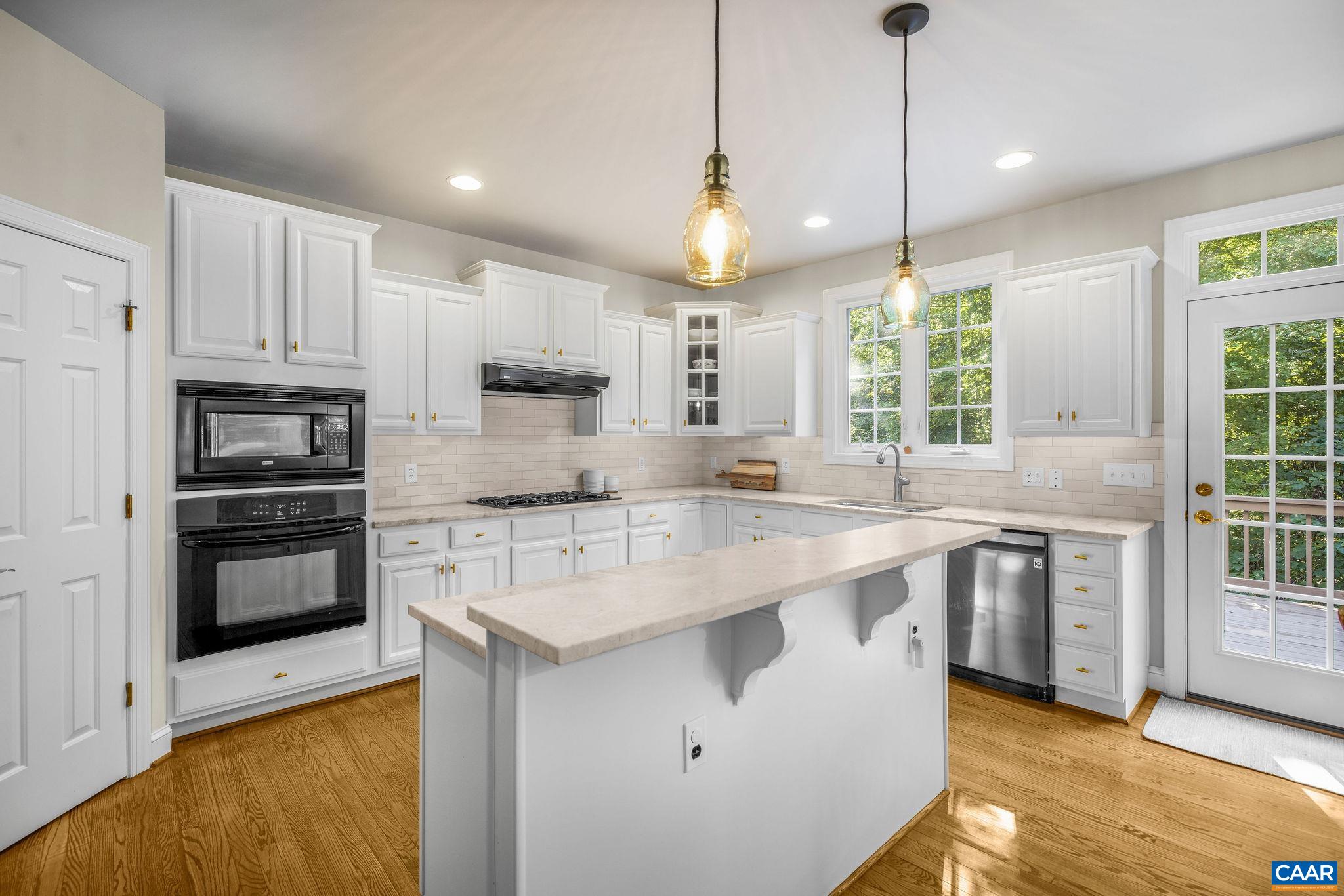 1719 MONET HILL