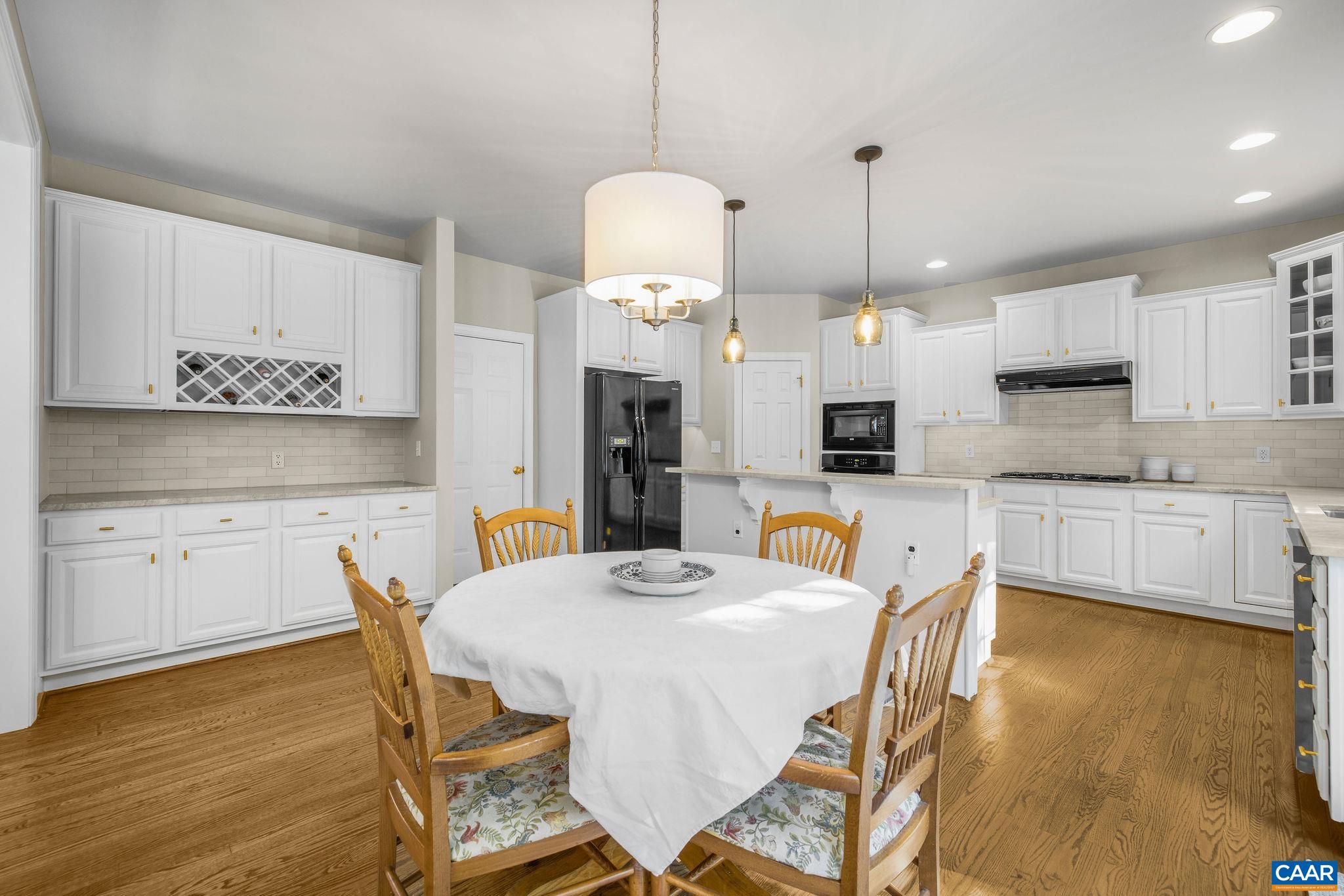 1719 MONET HILL