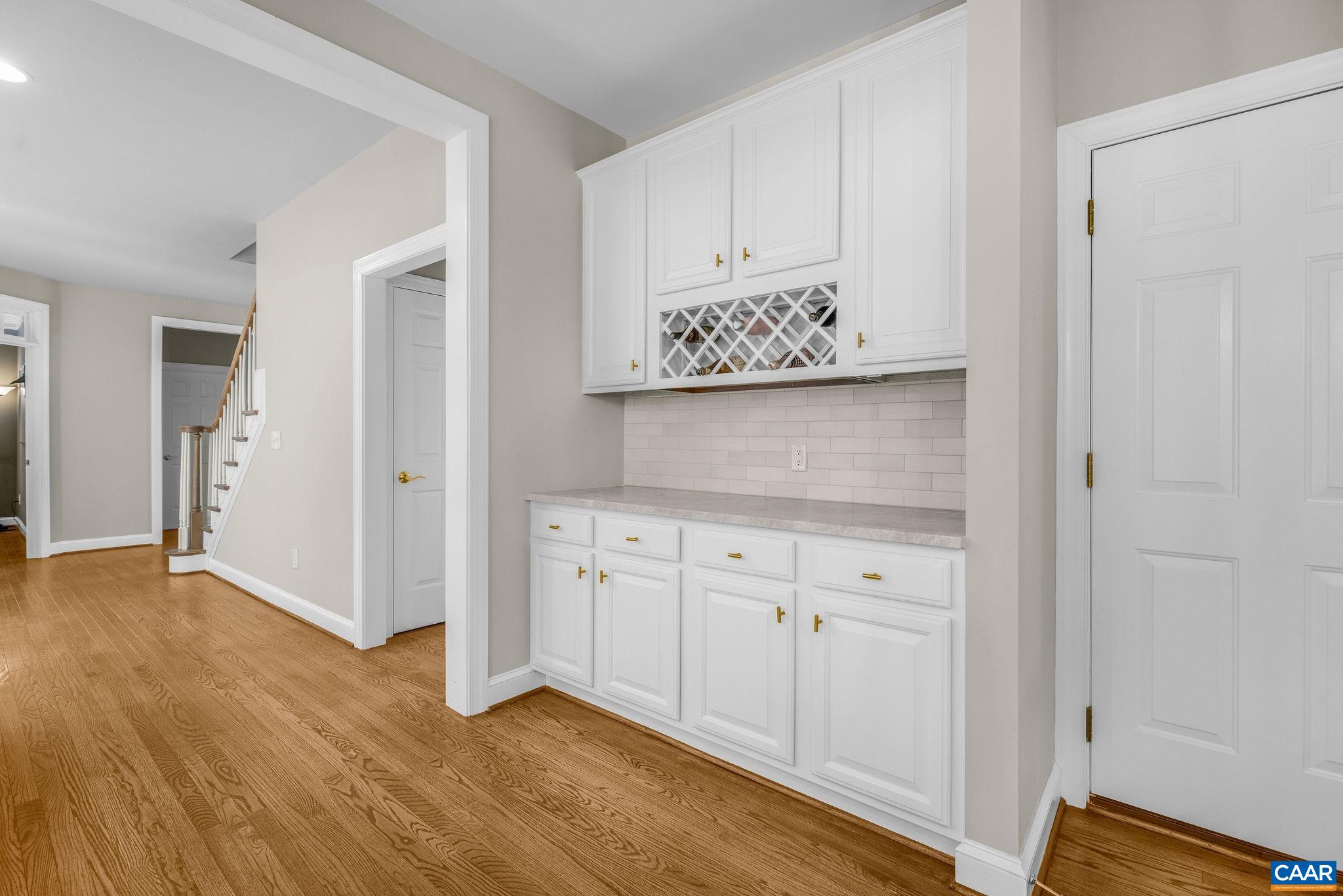 1719 MONET HILL