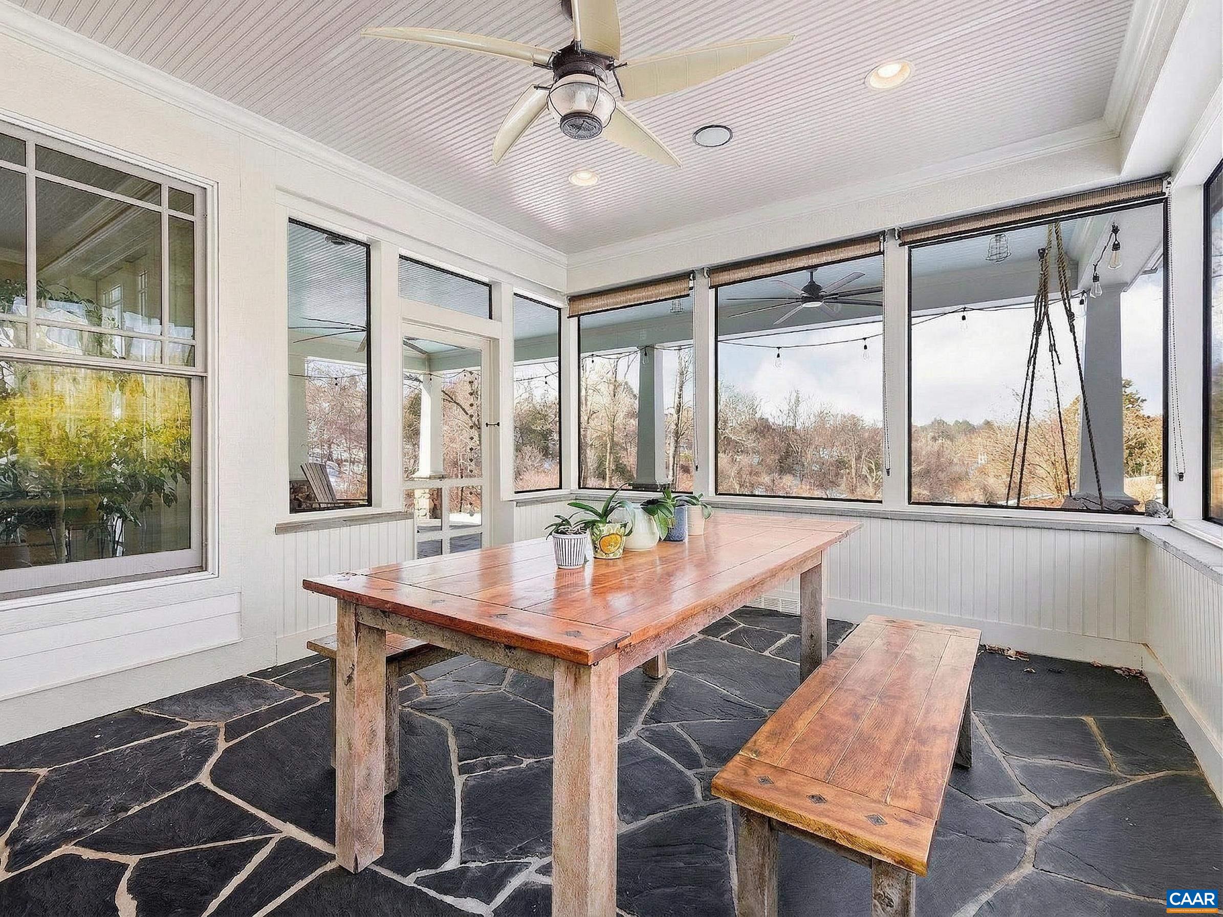 3135 ROCKS FARM CT