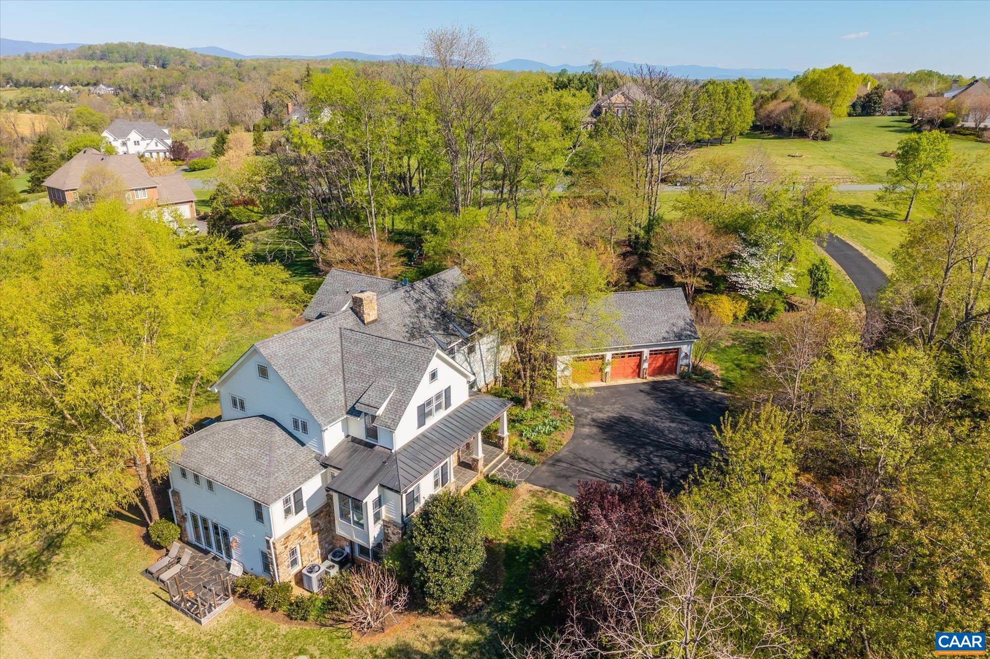 3135 ROCKS FARM CT