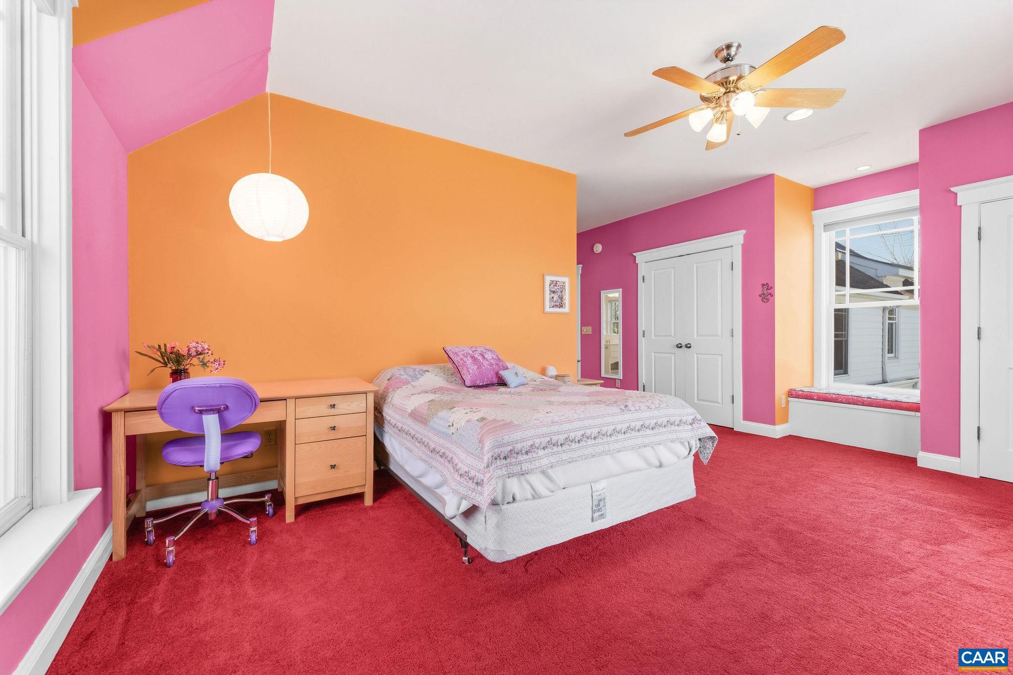 3135 ROCKS FARM CT
