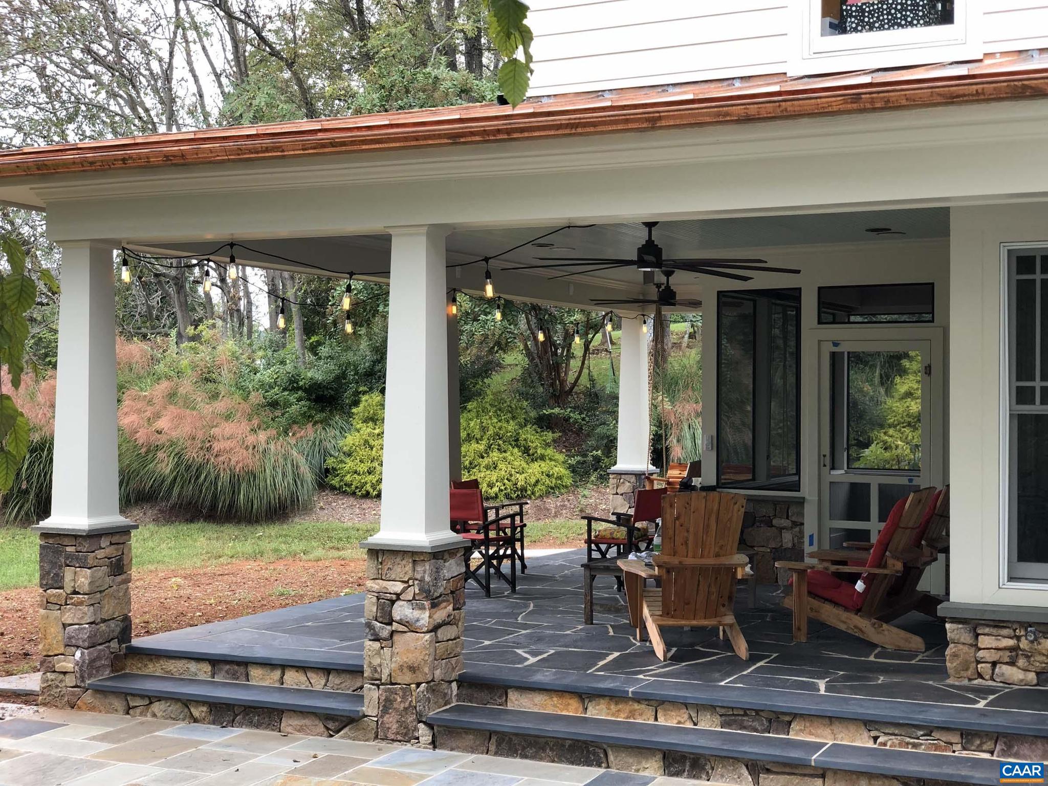 3135 ROCKS FARM CT