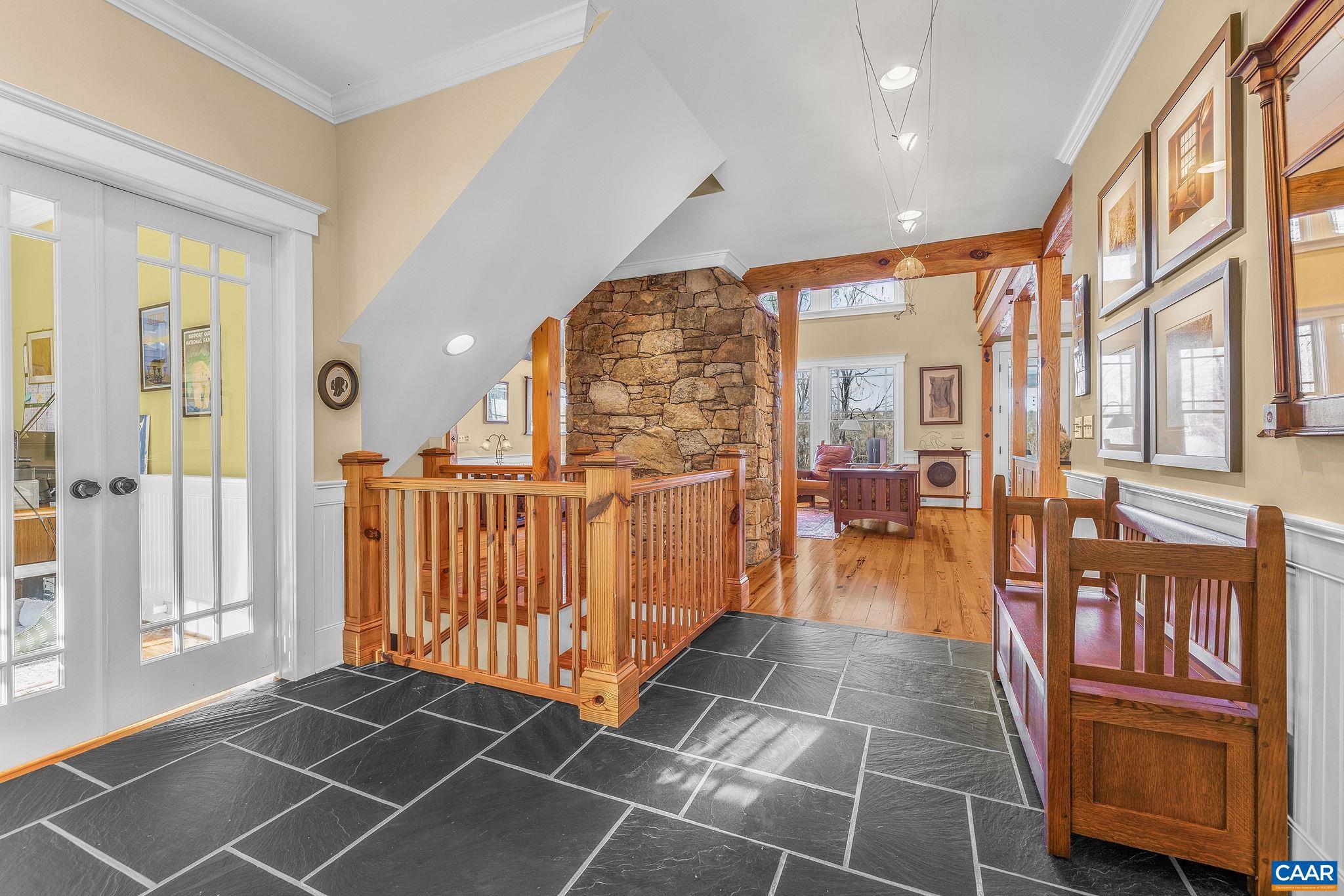 3135 ROCKS FARM CT