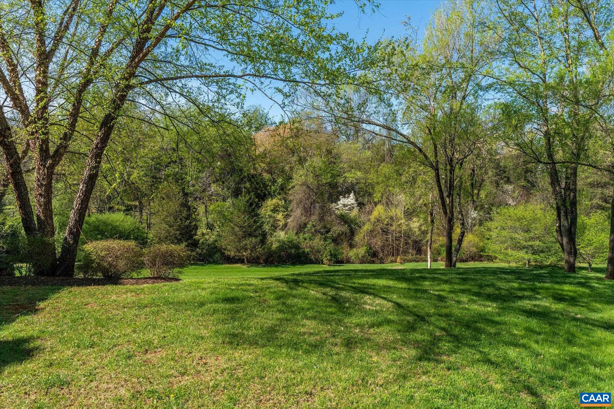 3135 ROCKS FARM CT