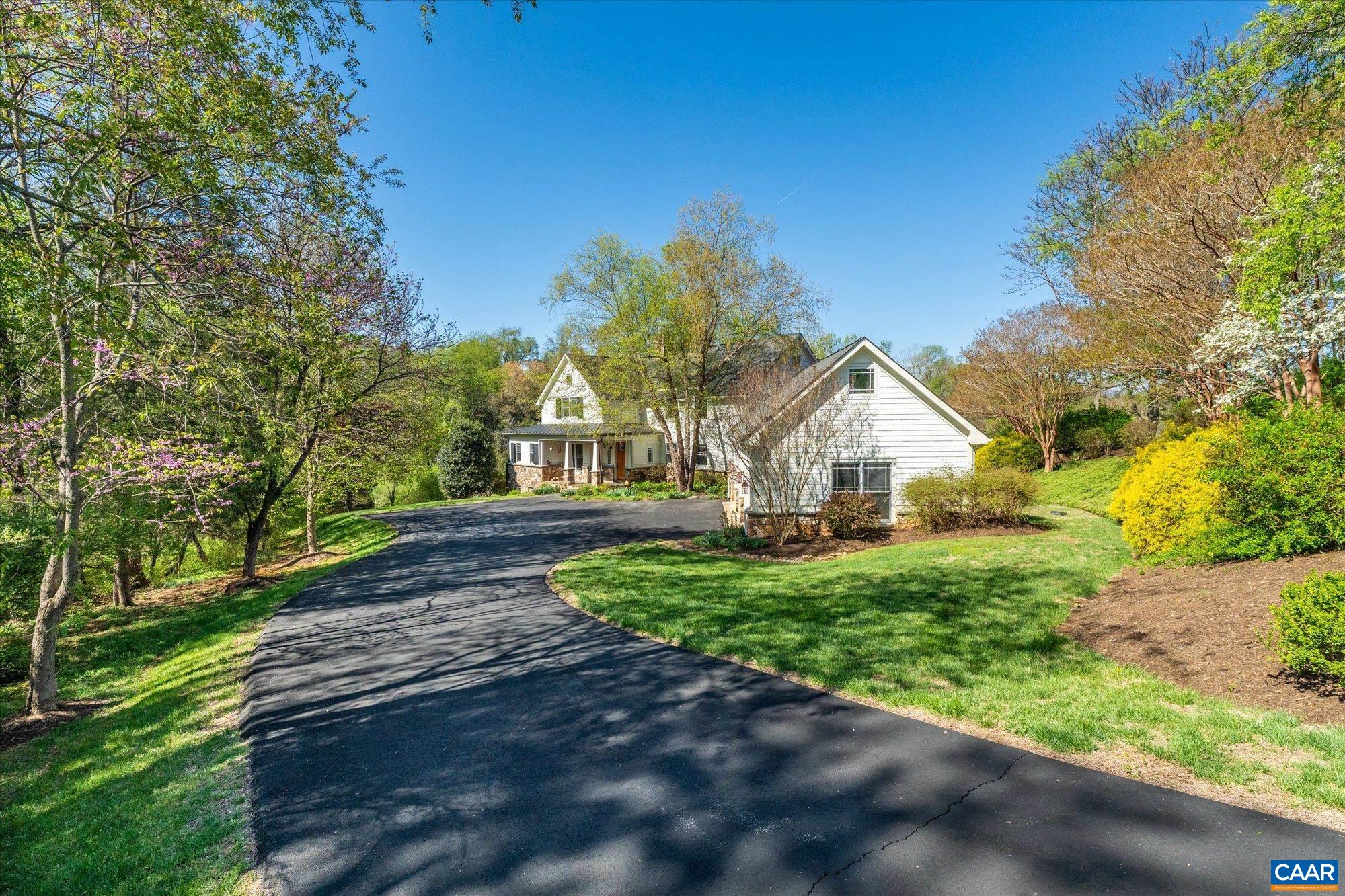 3135 ROCKS FARM CT