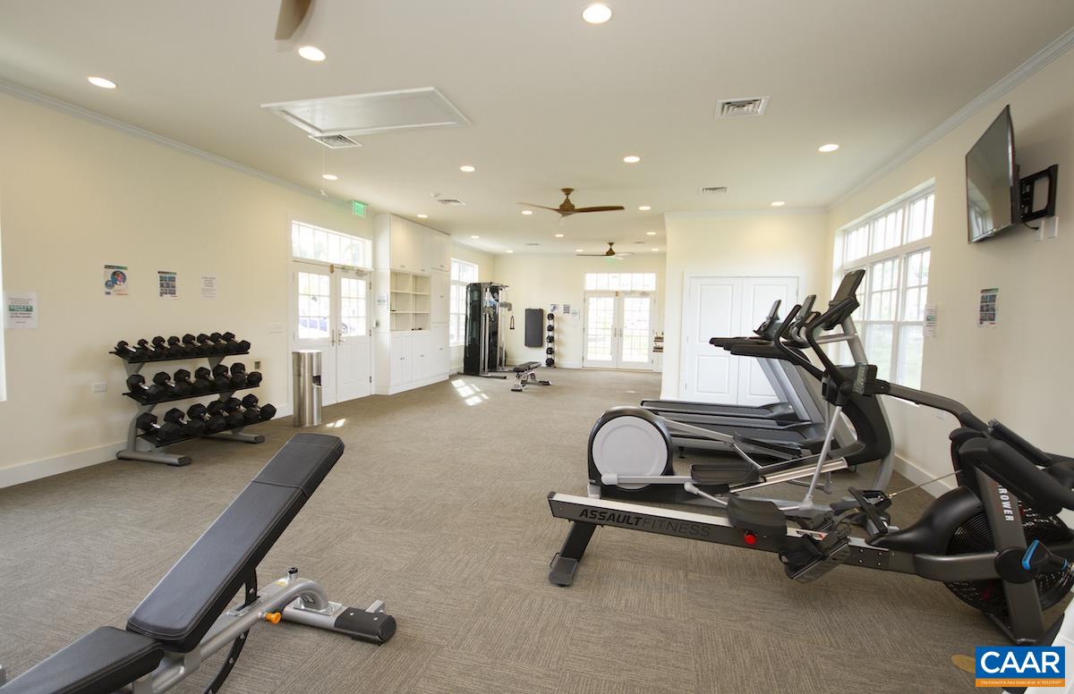 2138 AVINITY LOOP