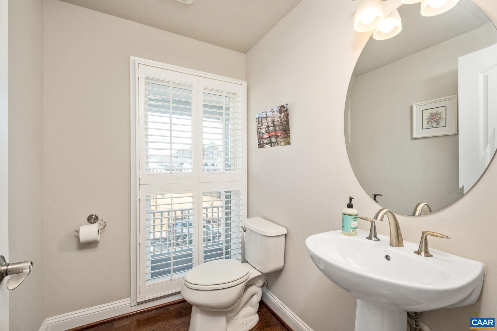 2138 AVINITY LOOP