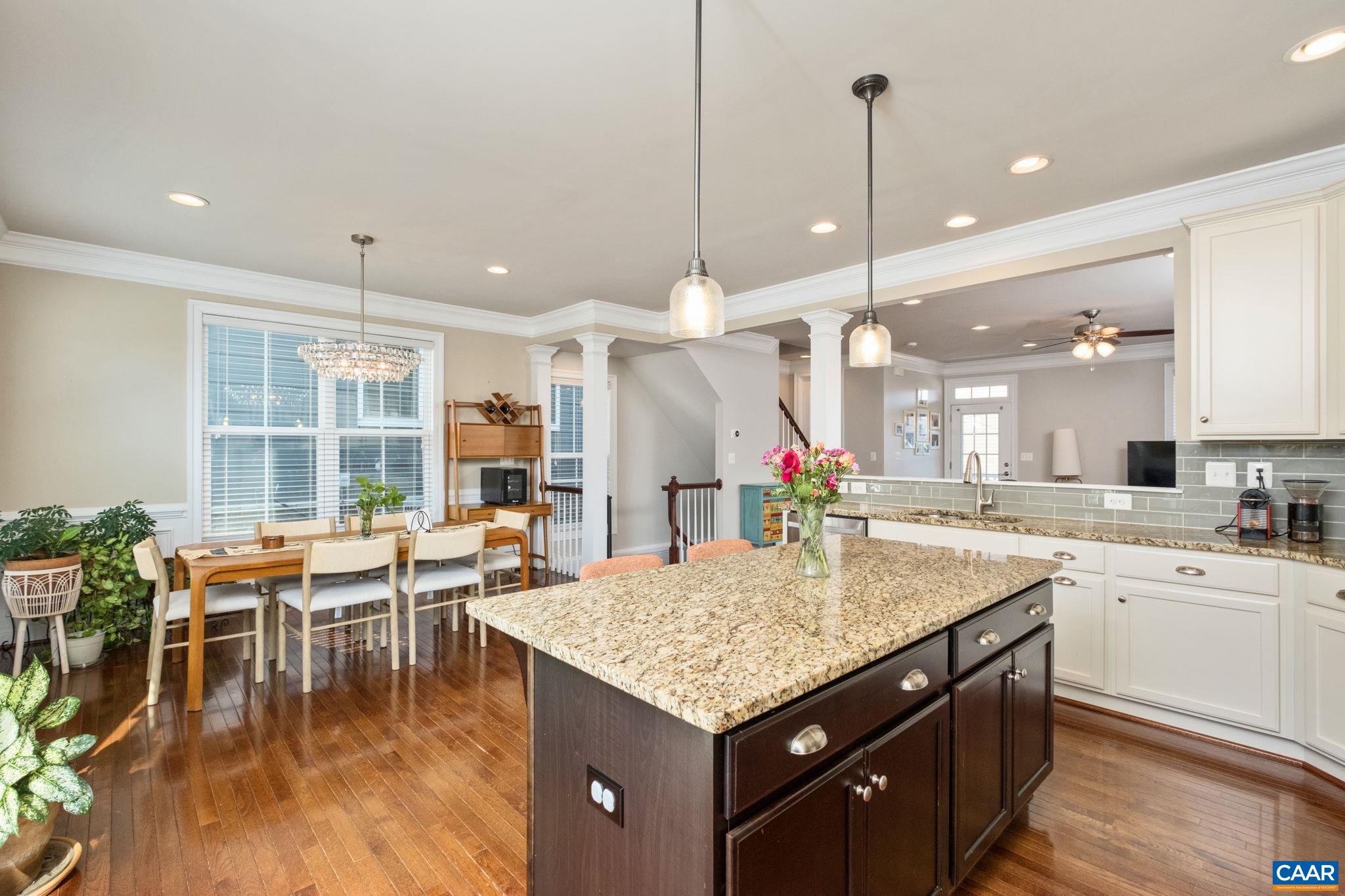 2138 AVINITY LOOP