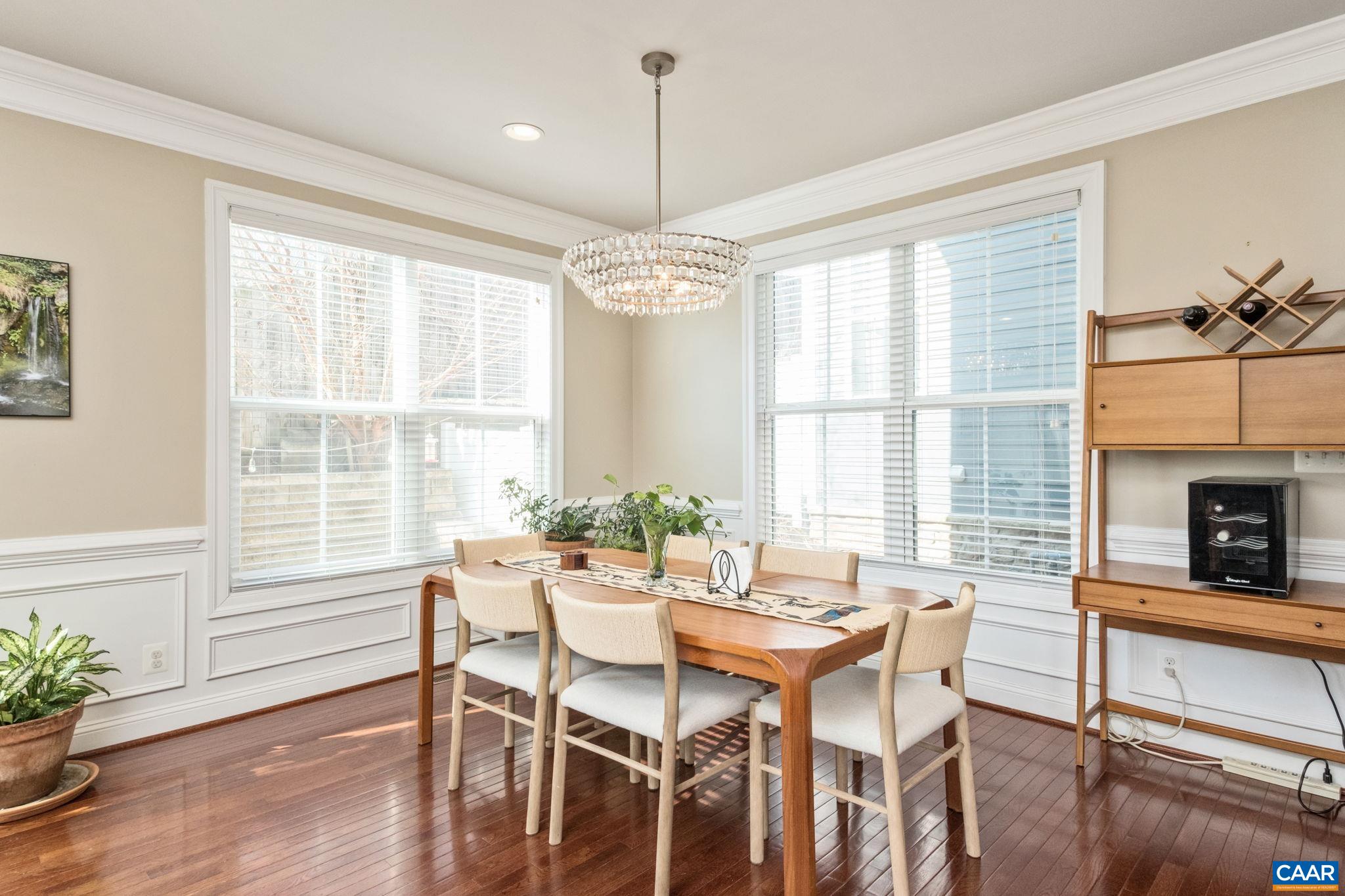 2138 AVINITY LOOP