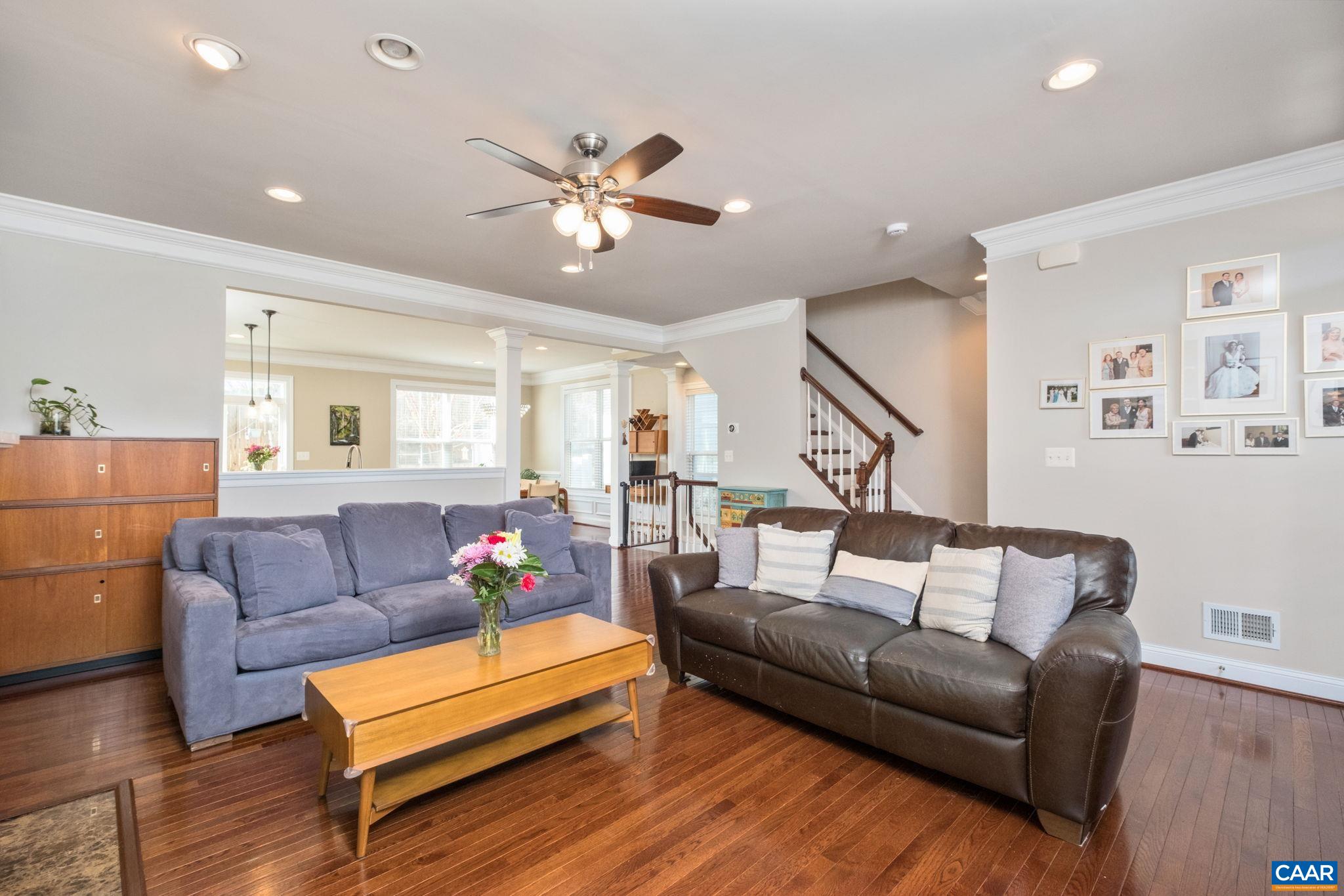 2138 AVINITY LOOP