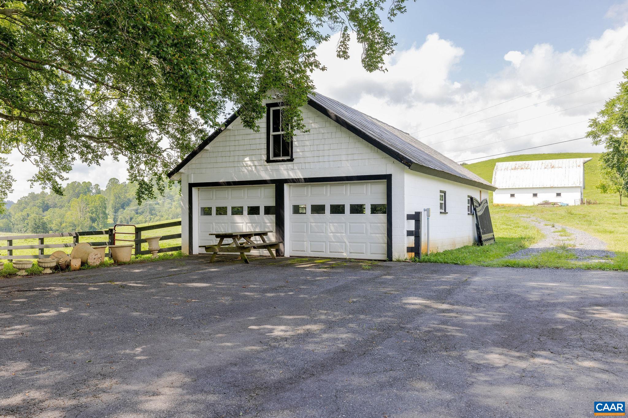 5321 RIVER RD