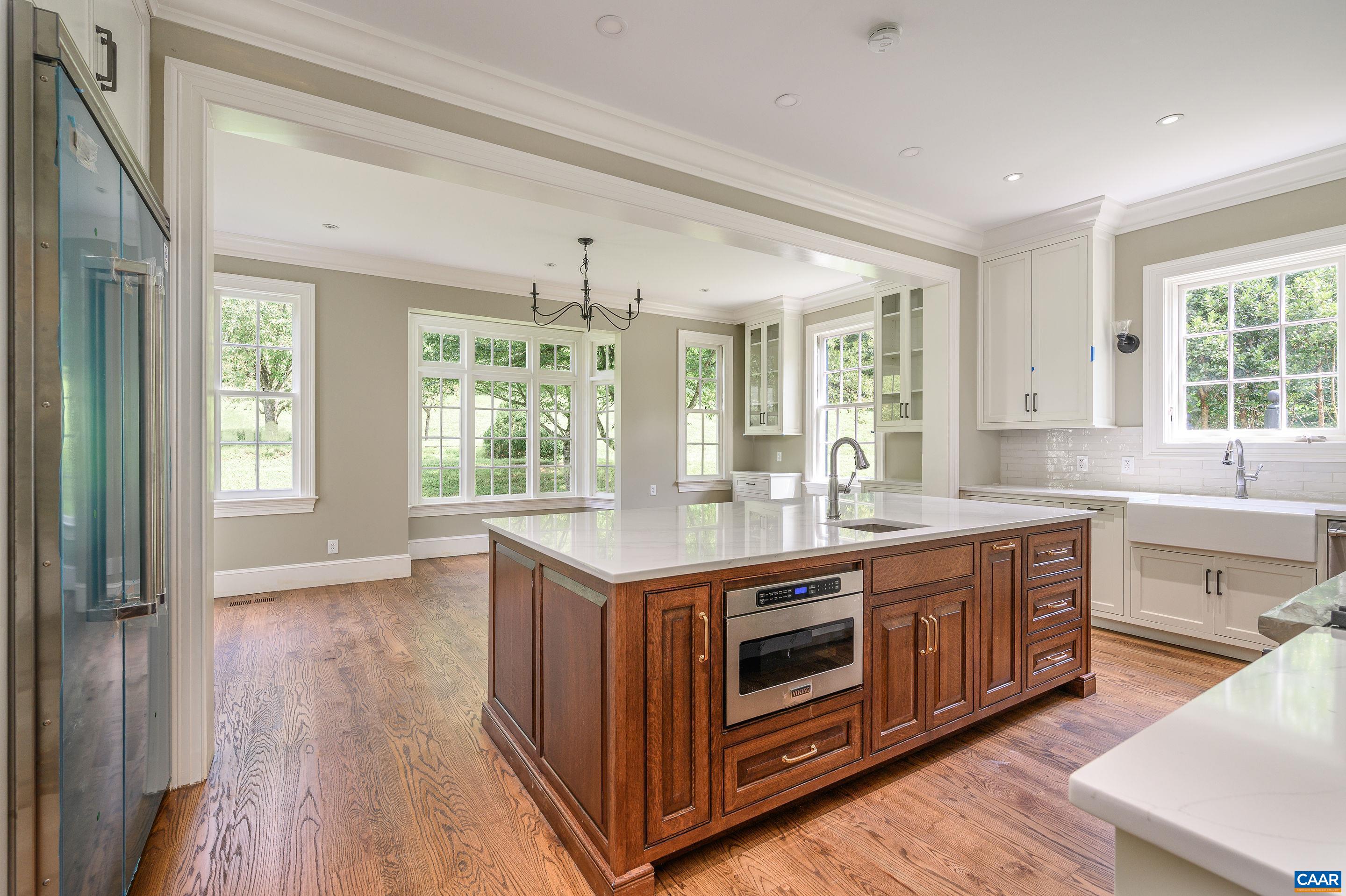 2621 COOPERS LN