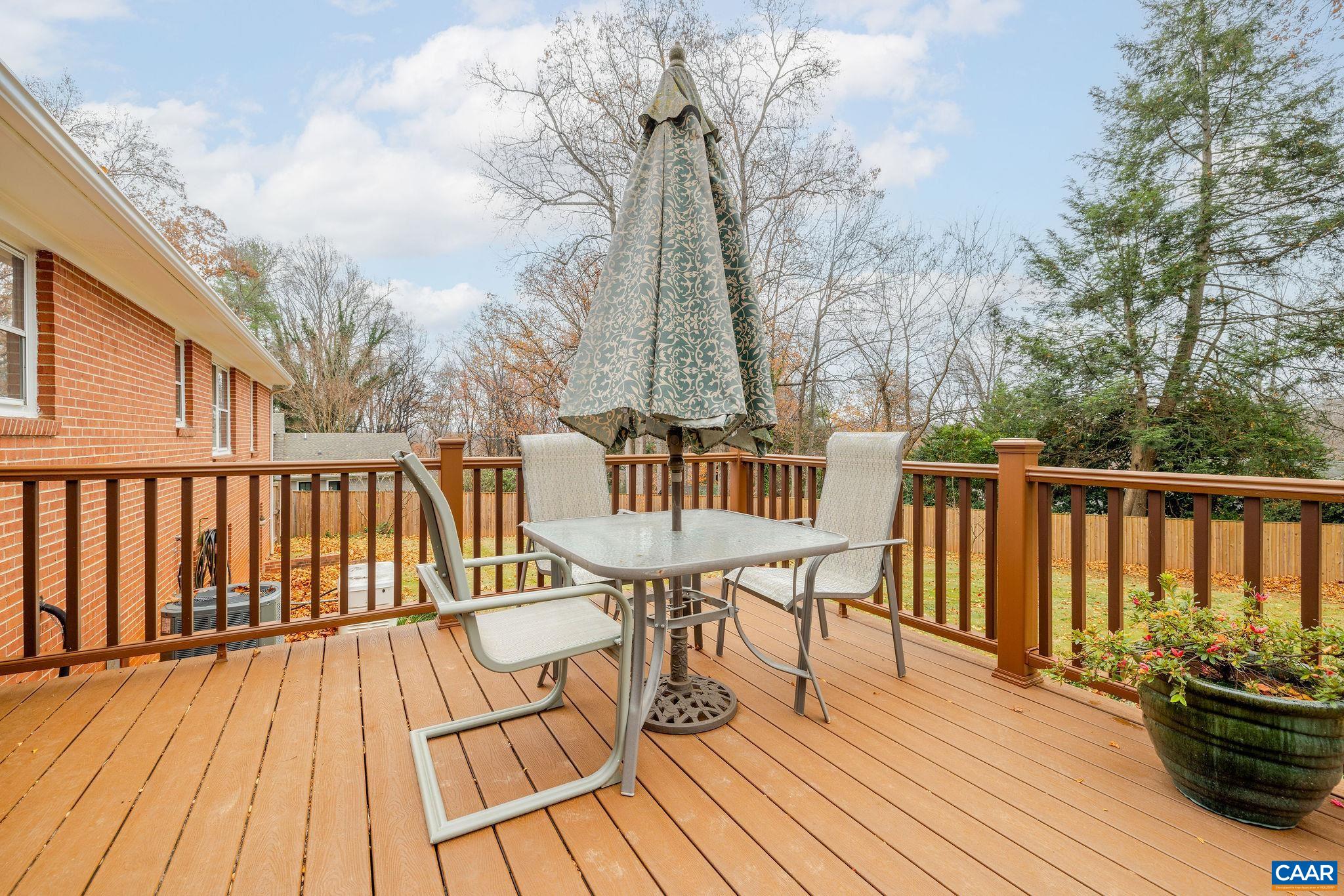 1822 MEADOWBROOK HEIGHTS RD