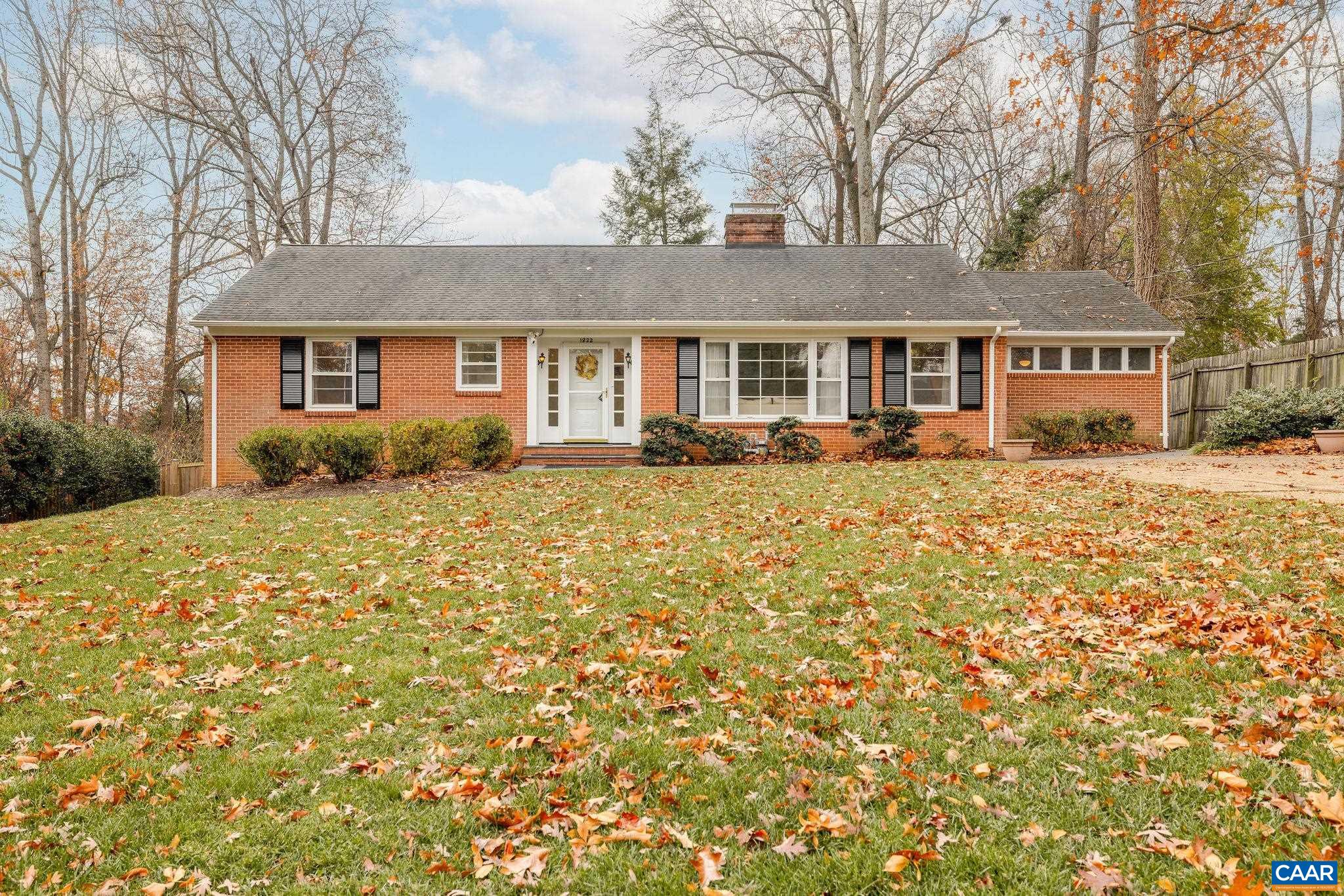 1822 MEADOWBROOK HEIGHTS RD