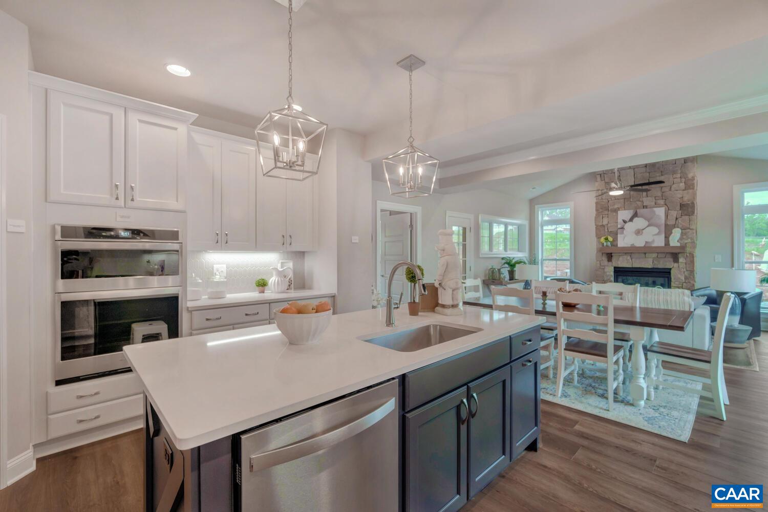 1257 FARROW DR