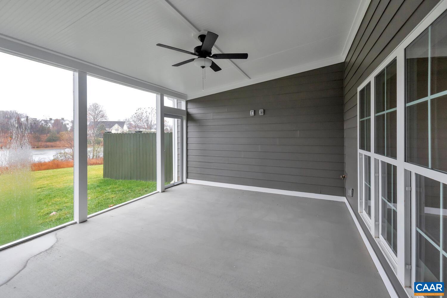 1257 FARROW DR