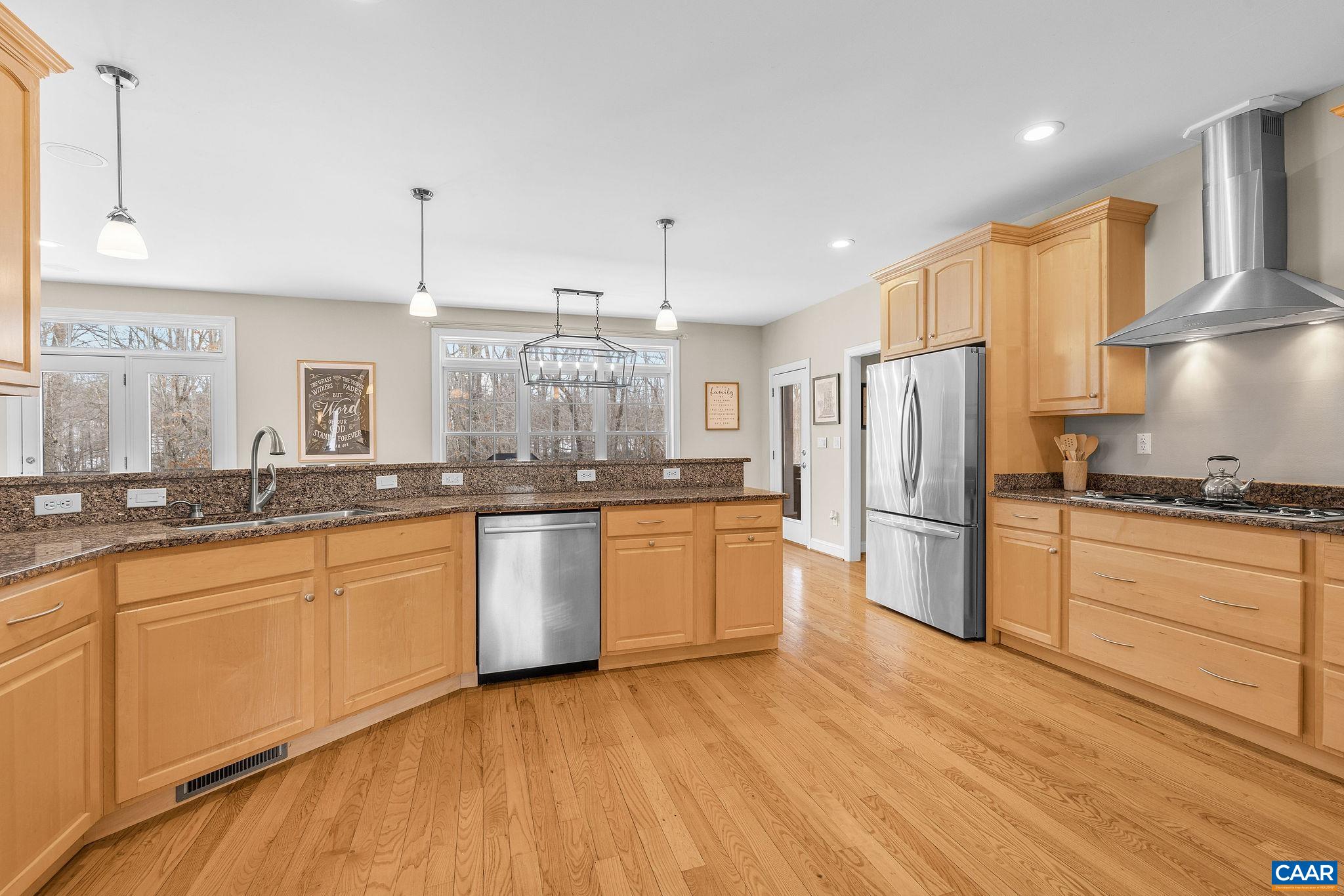 4245 WOODTHRUSH LN