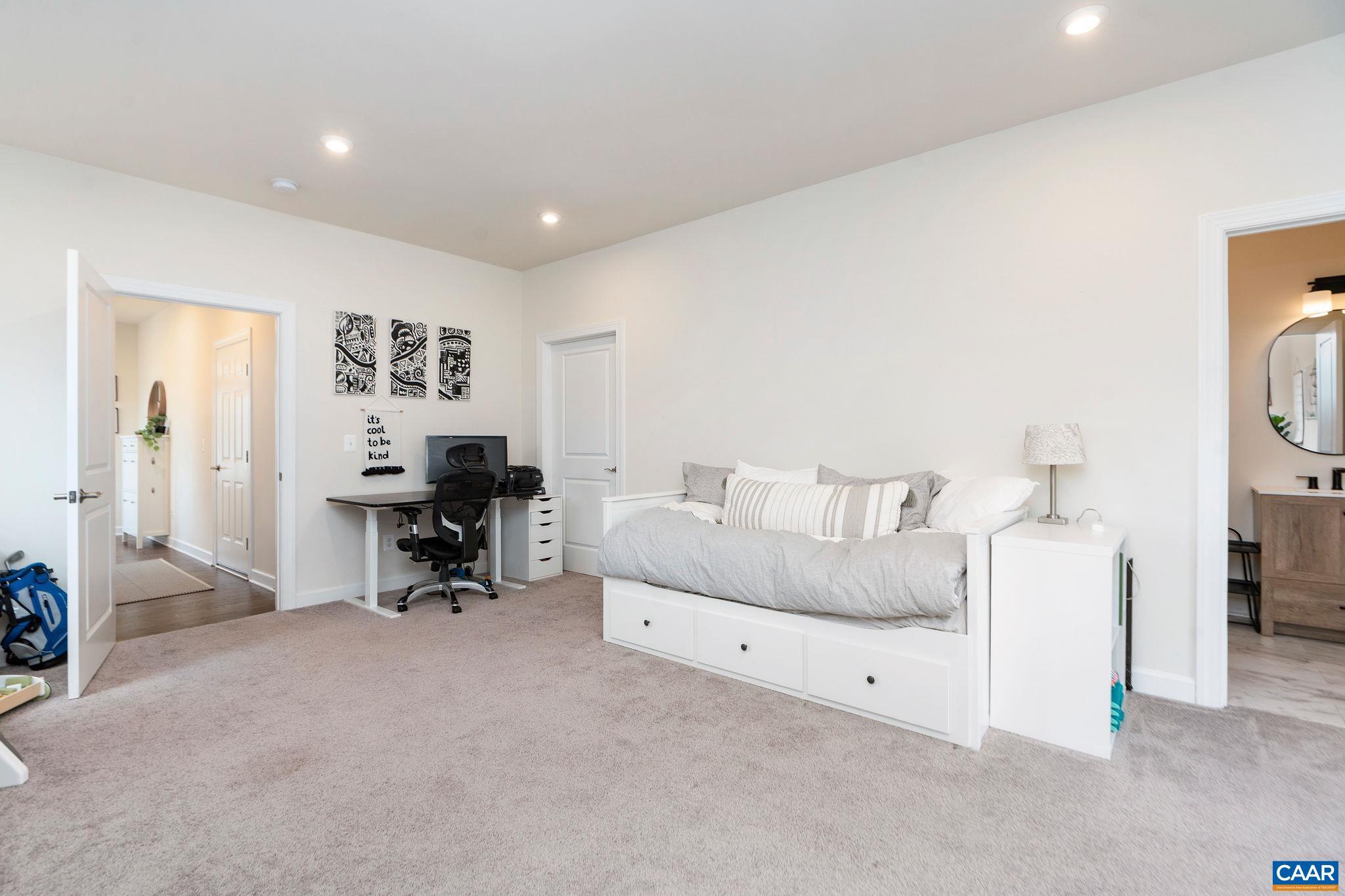 3177 HORIZON RD