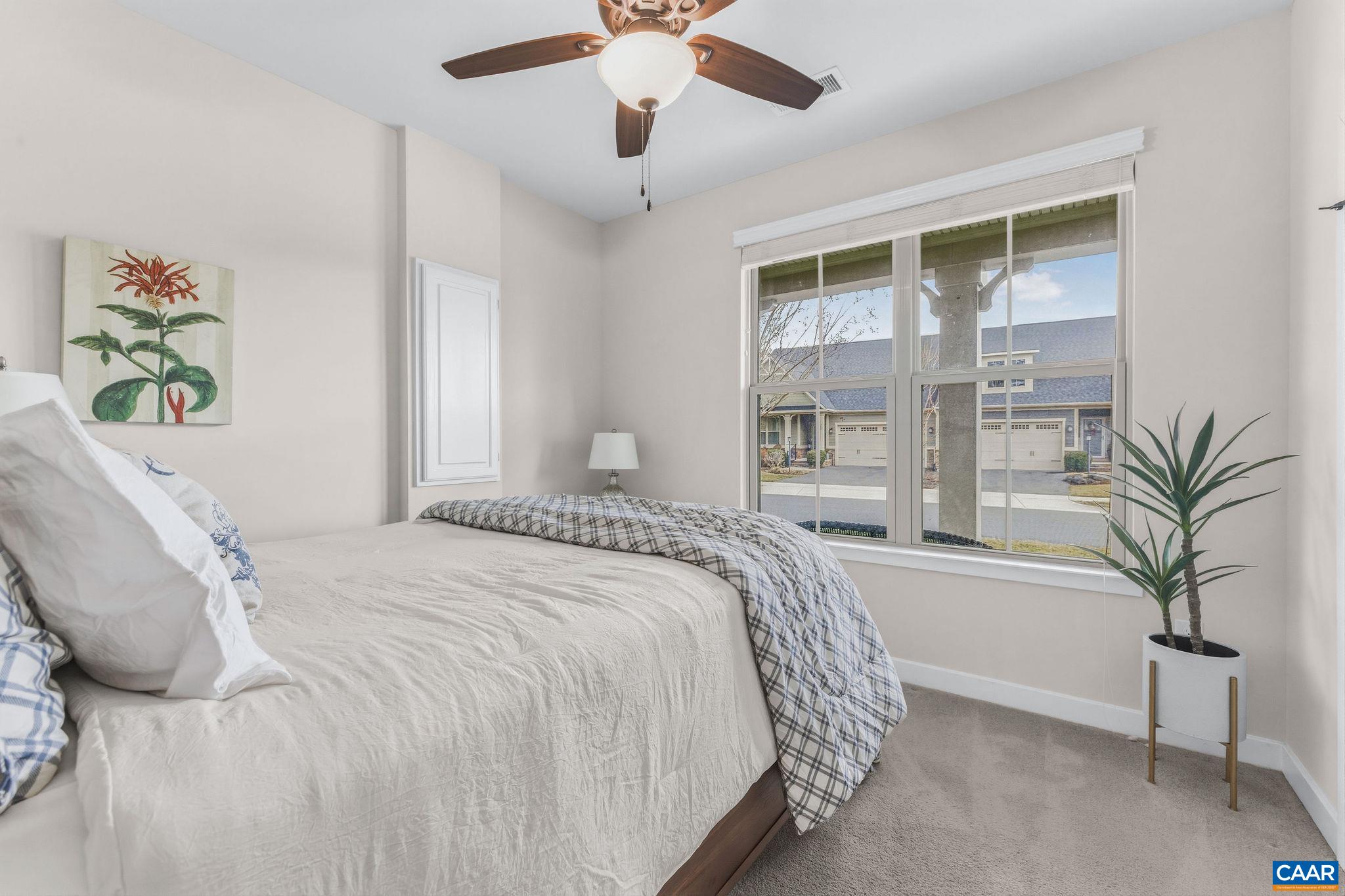 360 WINDING RD