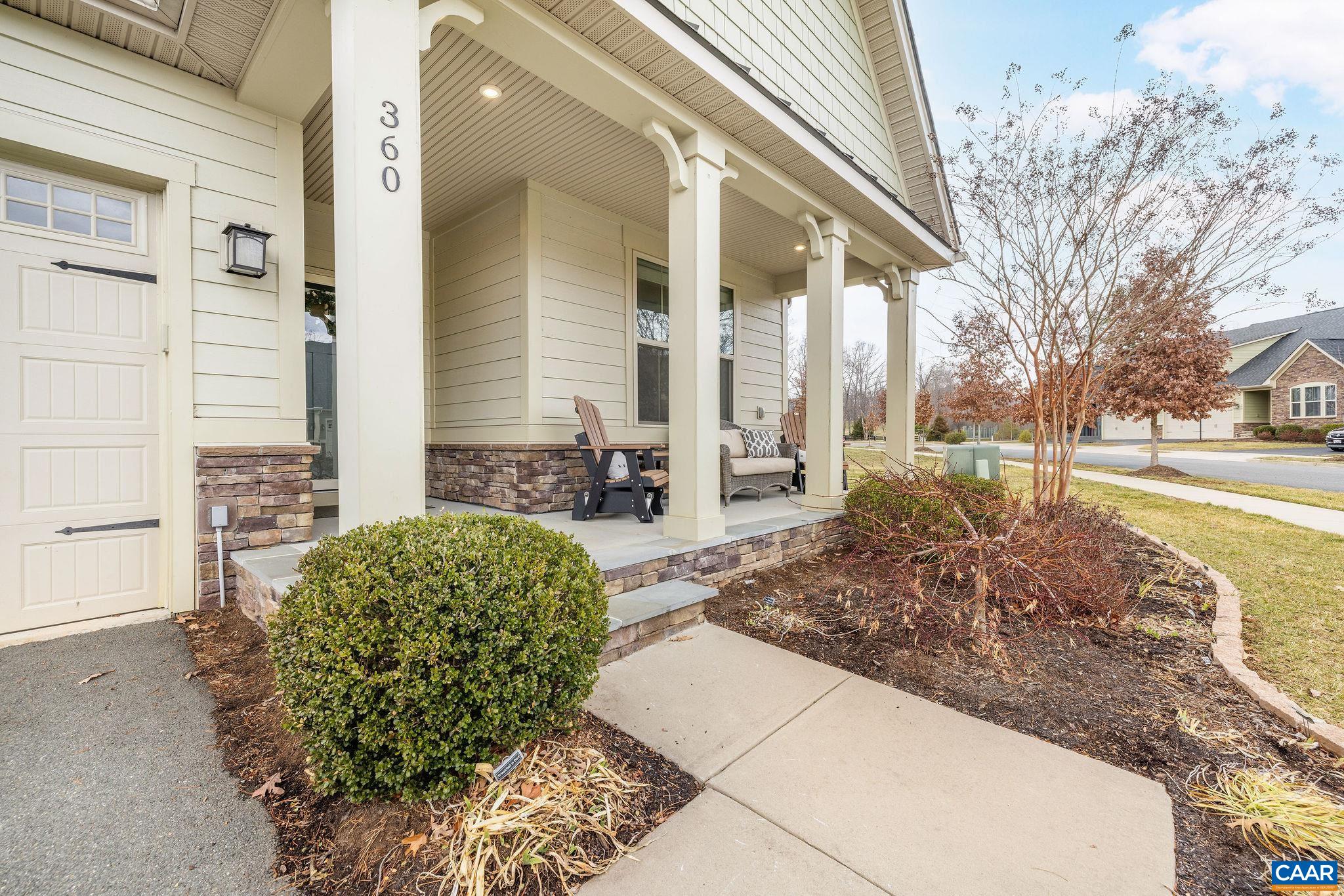 360 WINDING RD