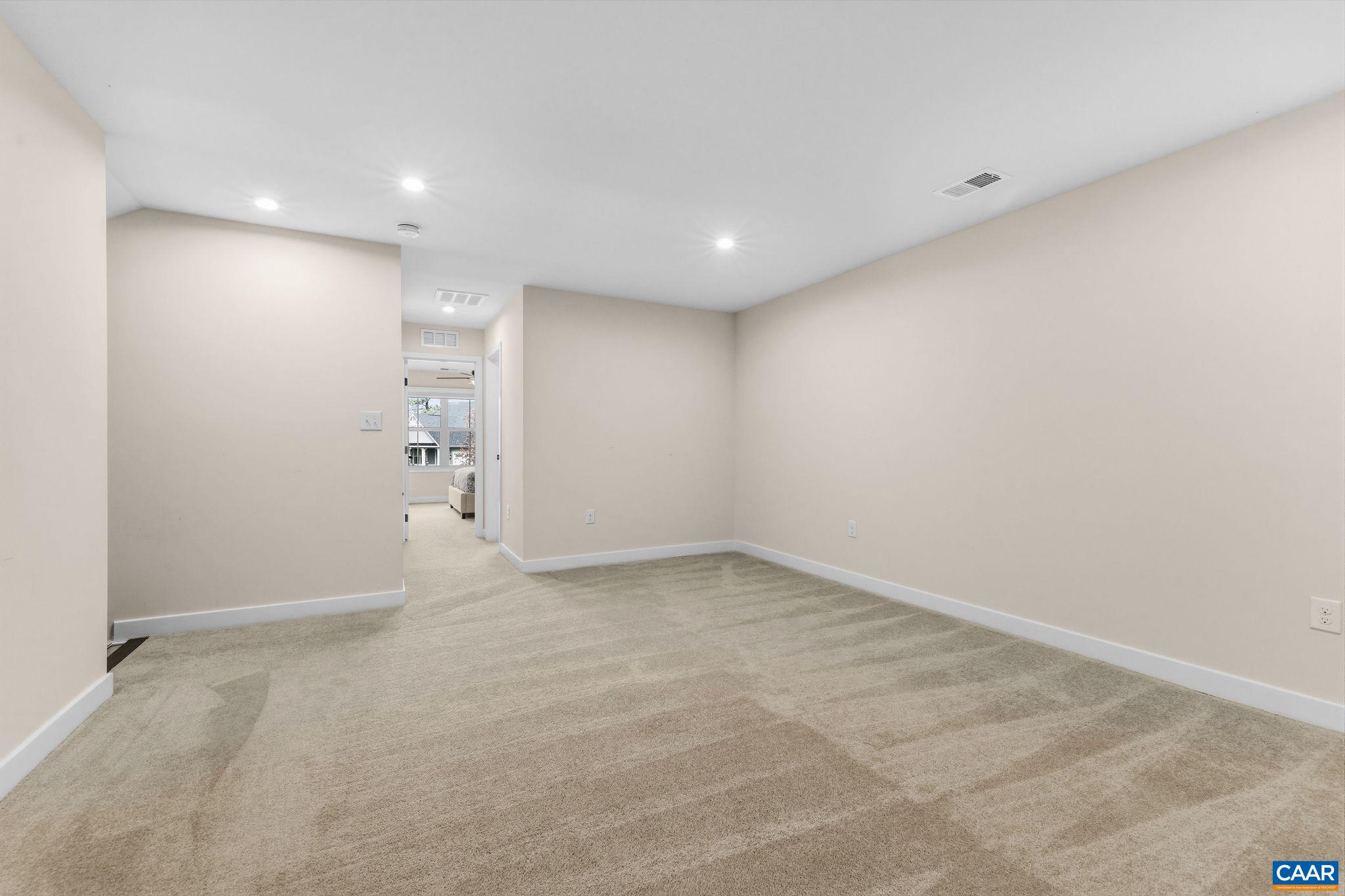 360 WINDING RD