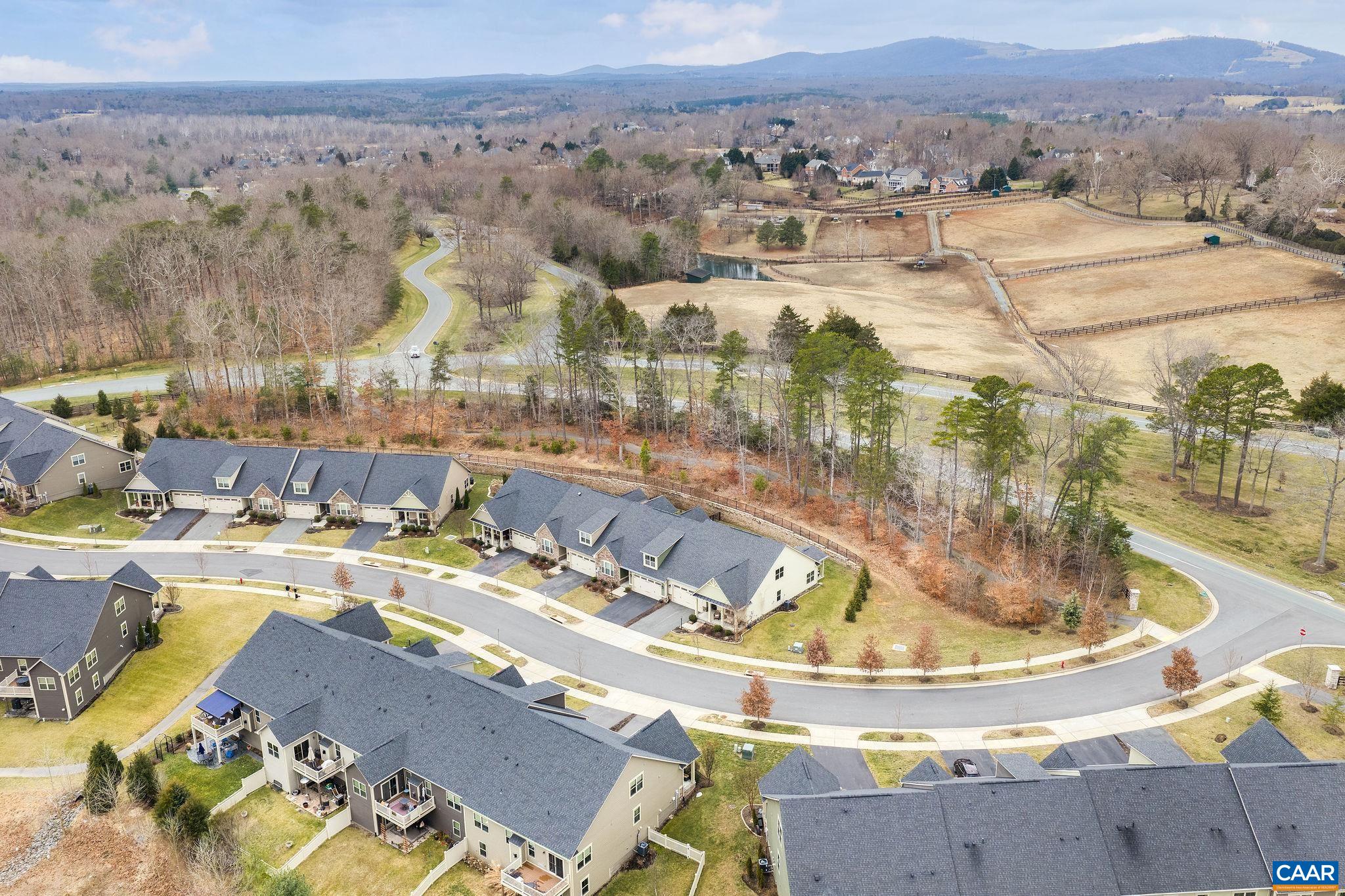 360 WINDING RD