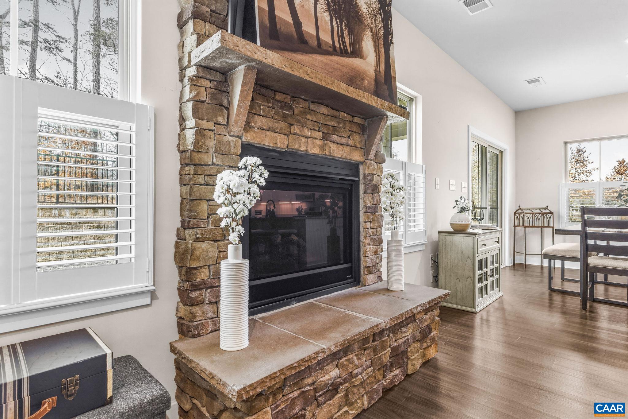 360 WINDING RD