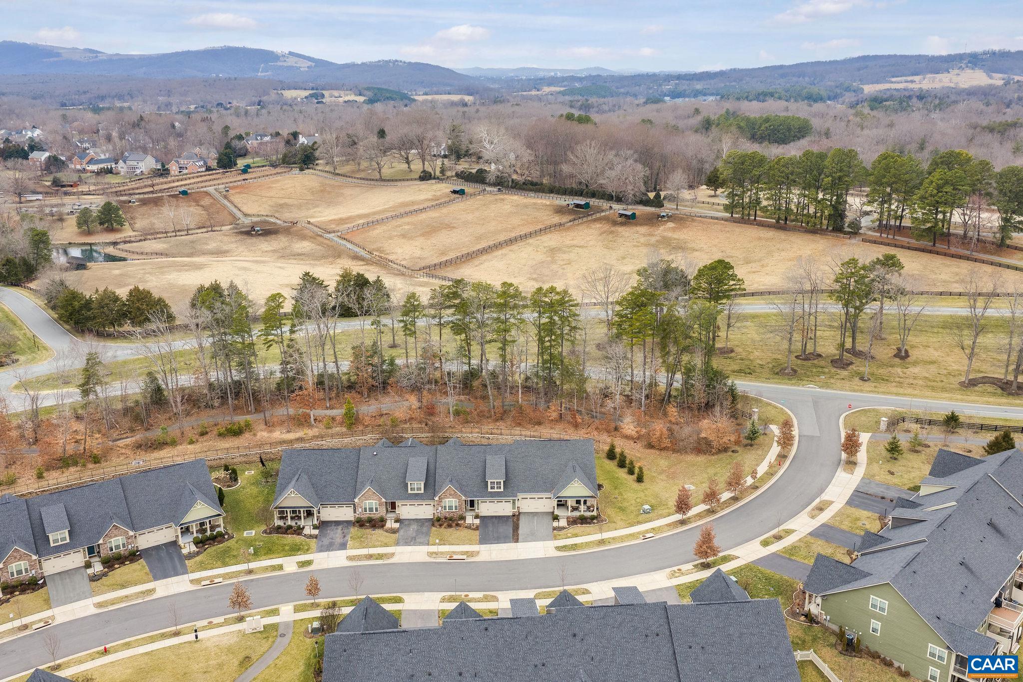 360 WINDING RD