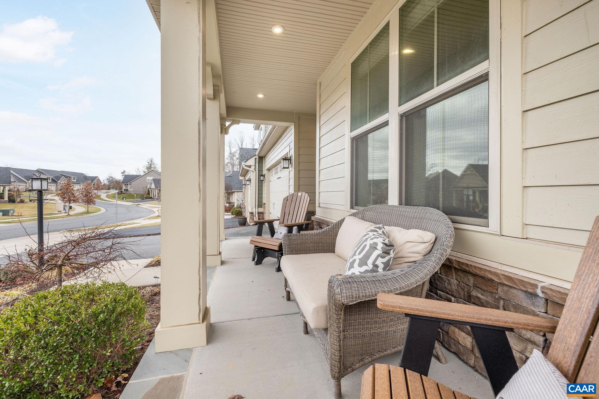 360 WINDING RD