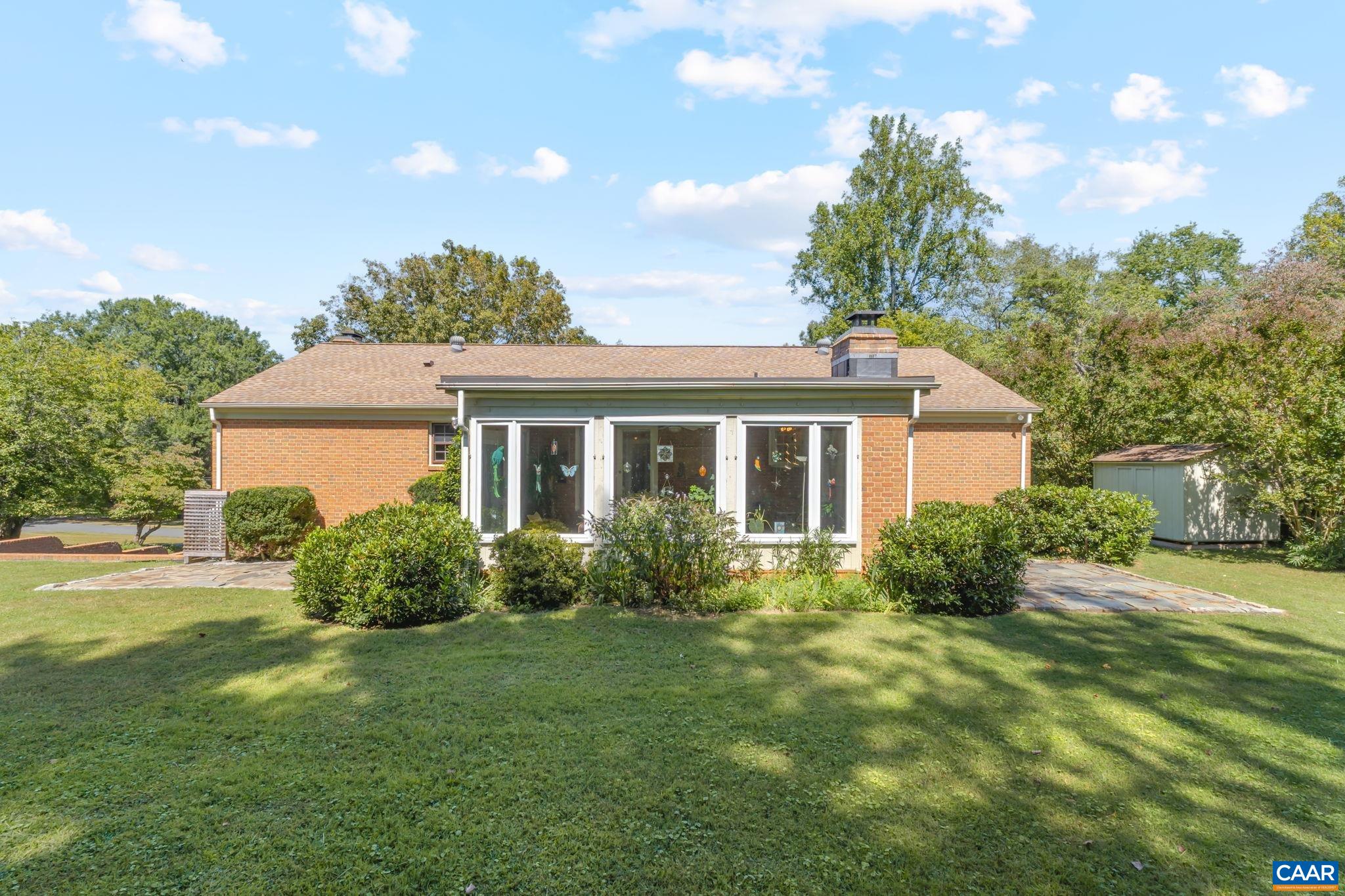 311 GLOUCESTER RD