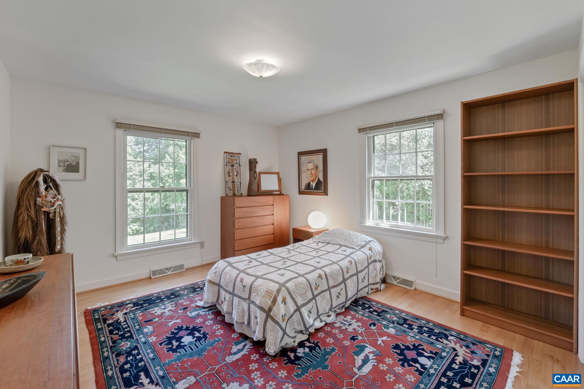 311 GLOUCESTER RD