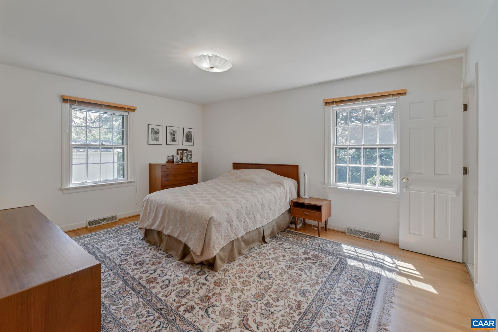 311 GLOUCESTER RD