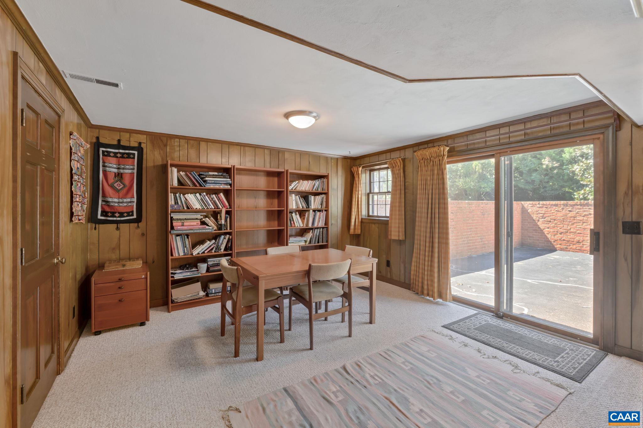 311 GLOUCESTER RD