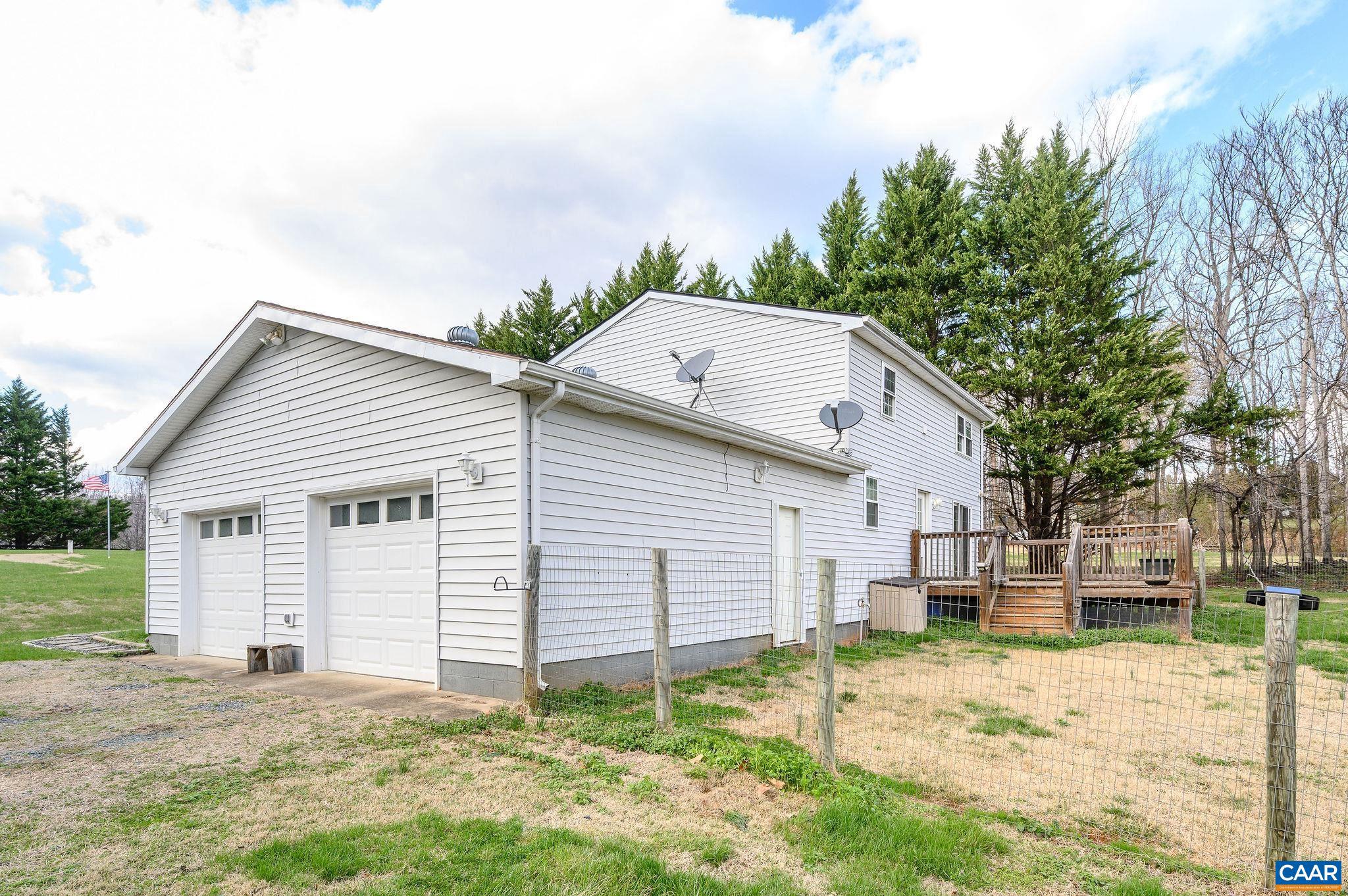 5029 GREEN CREEK RD