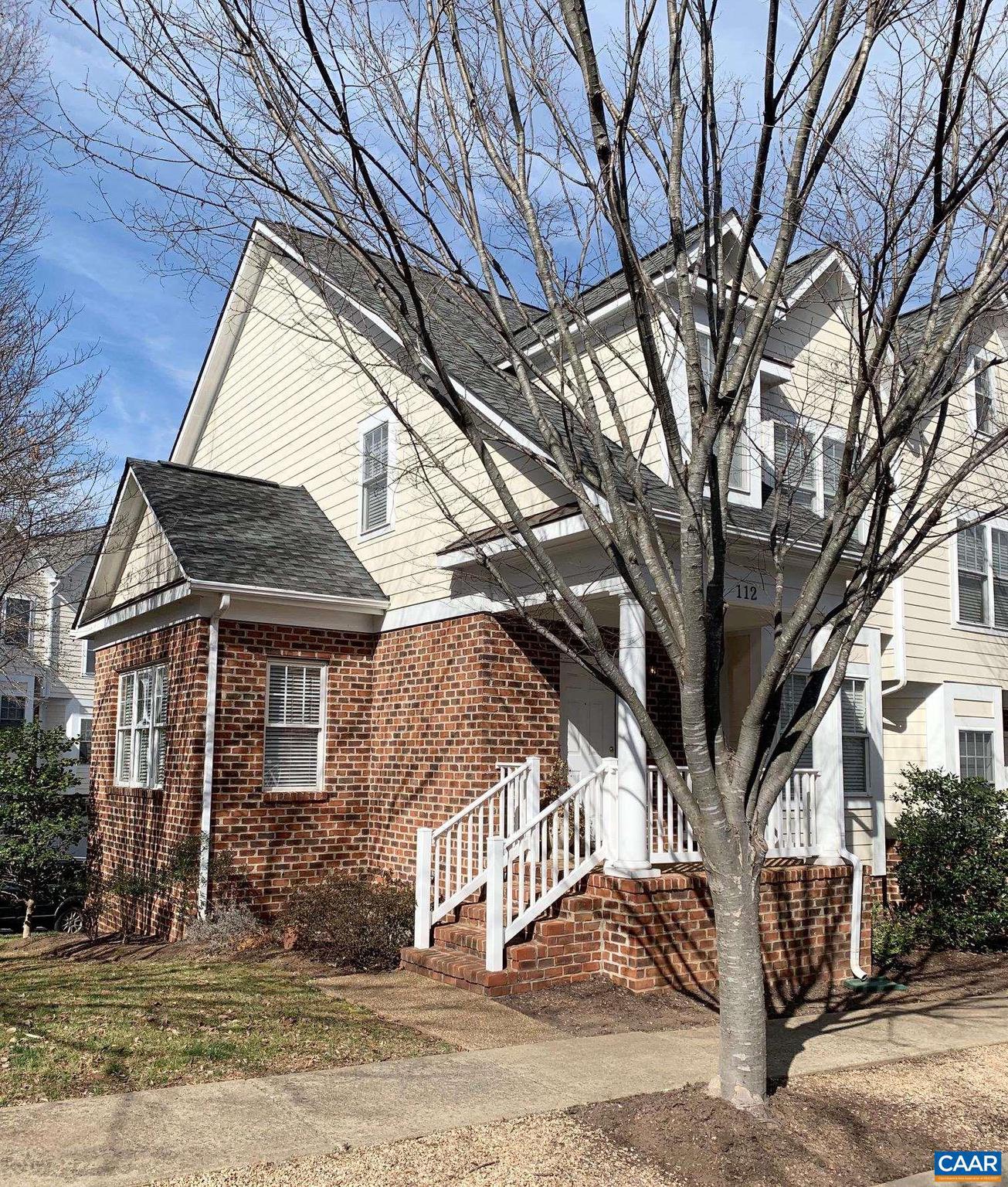 112 OLD FIFTH CIR